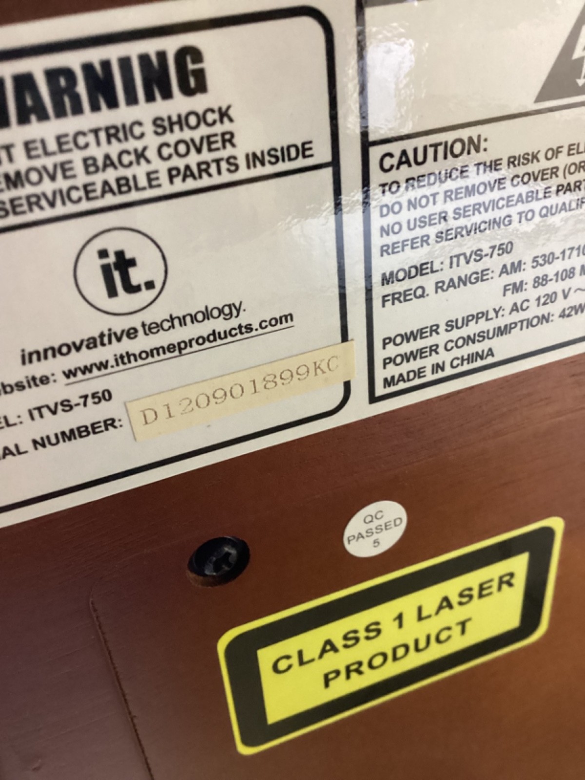 INNOVATIVE TECHNOLOGY ITVS-750B Functions Perfectly Record Player Never Used