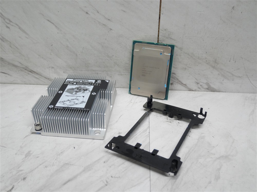 Lenovo 01KP657 Heat Sink & XEON SRFBB 4216 SILVER CPU For SR630 Server