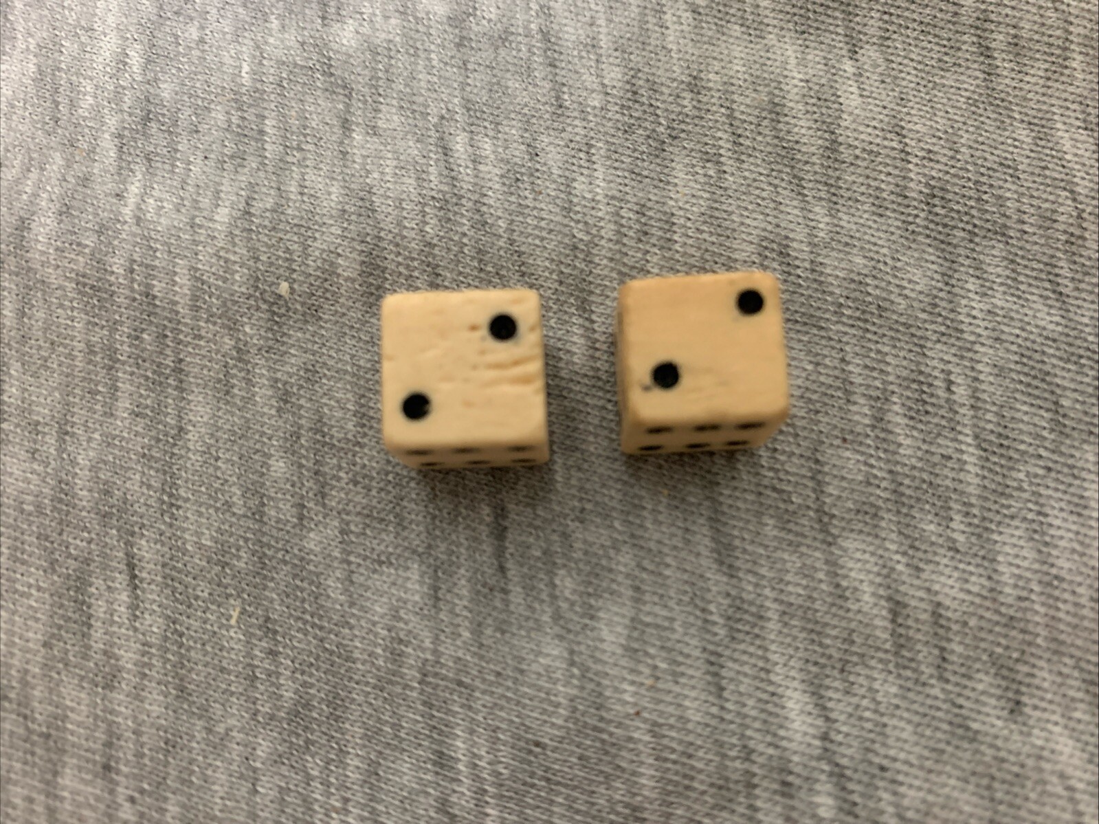 Antique Authentic Civil War Era Carved Bovine Bone Dice 7/16” Dice Pair