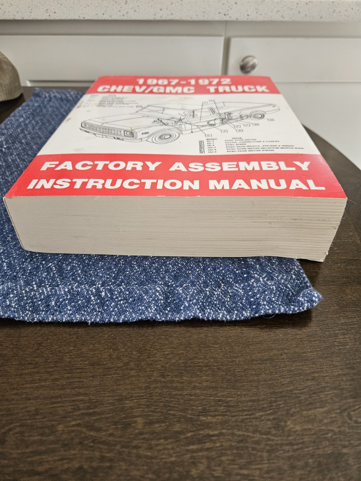 CHEVROLET GMC TRUCK SHOP ASSEMBLY MANUAL PICKUP RESTORATION C10 C20 1967 1972