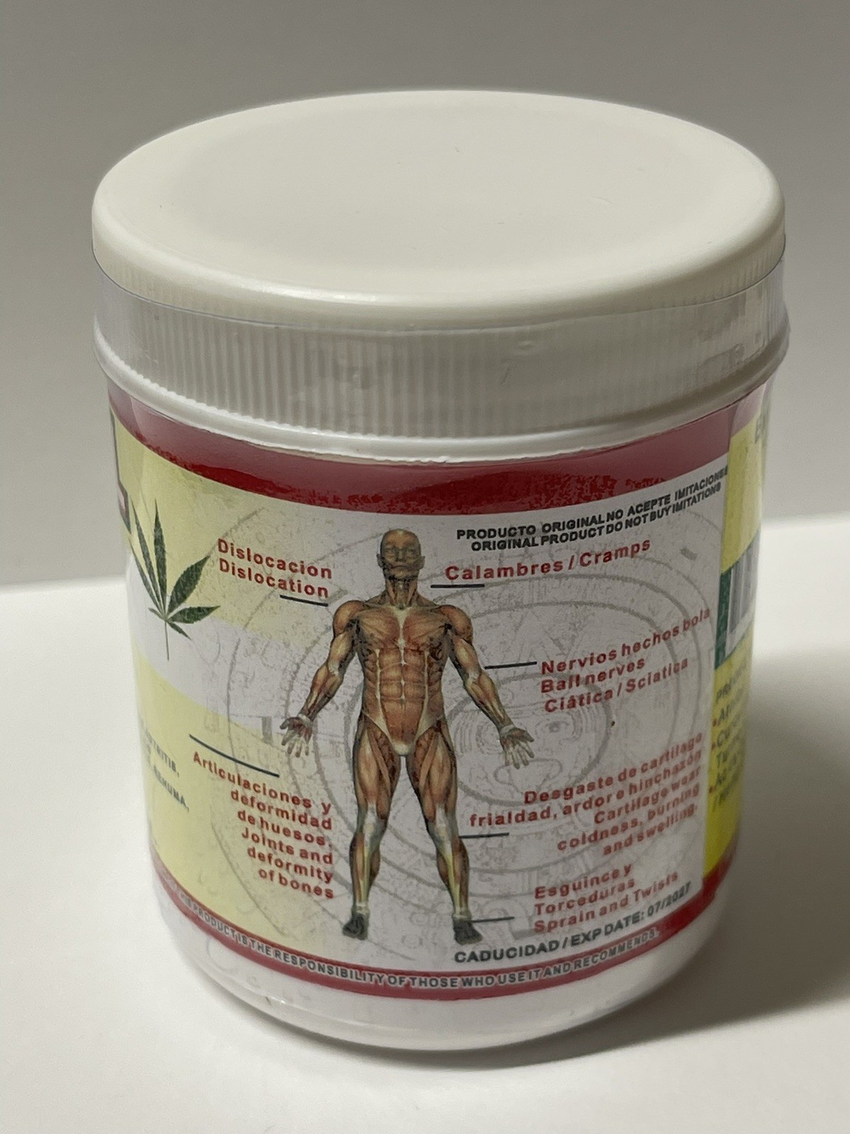 Marihuanol con Arnica el 120gramos /Hemp Oil Muscle Rub Gel With Arnica Menthol