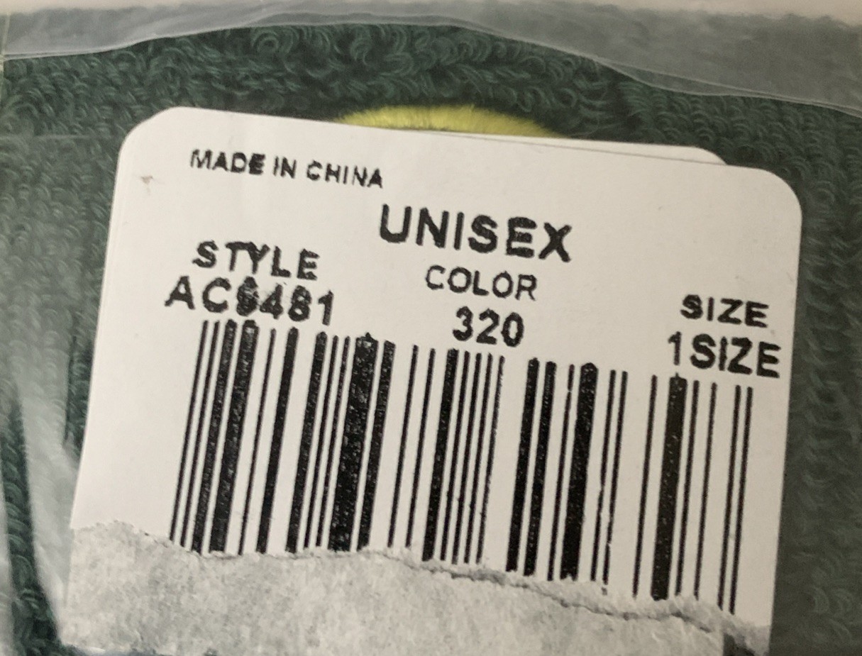 NWT 2-packs Nike Oregon Ducks Wristbands Sequoia/Yellow One Size sweatband R10