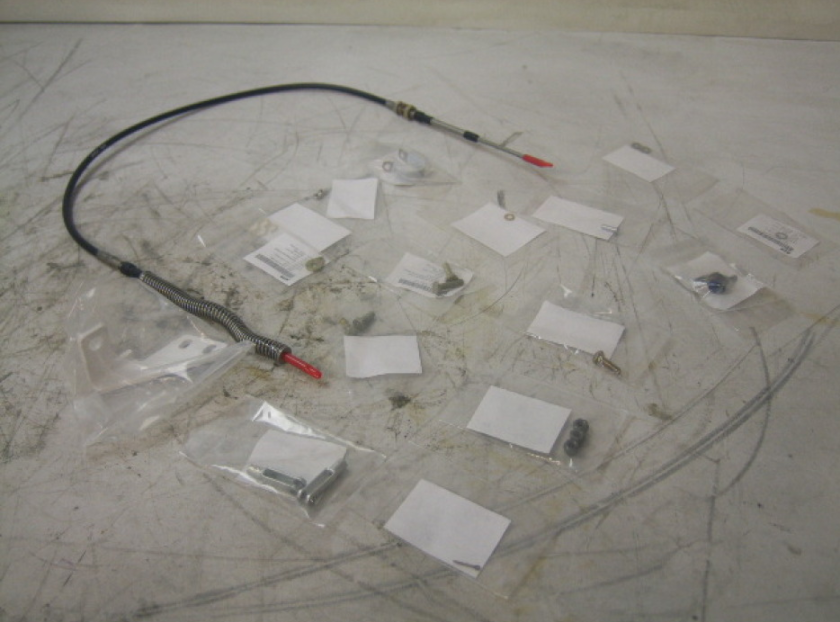 NOS Plastic Battery Box Kit - 6160-01-318-0763 12375366 M35A2 M813 M939 M544