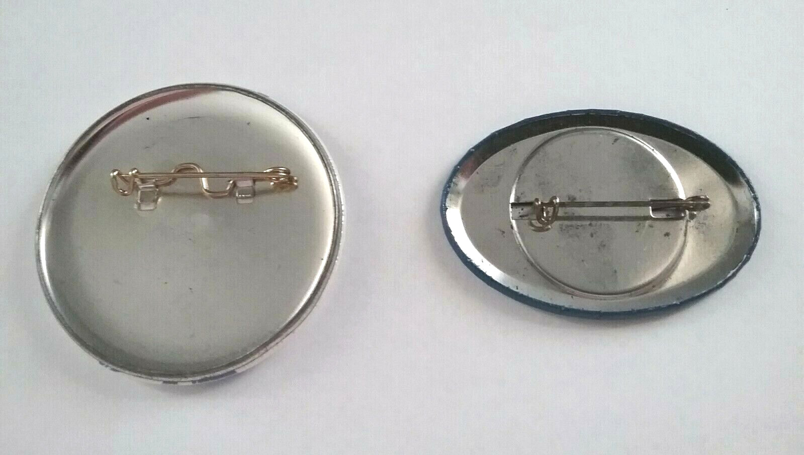 Lot of 2 Vote Libertarian Party Political Election Pin Pinback Buttons