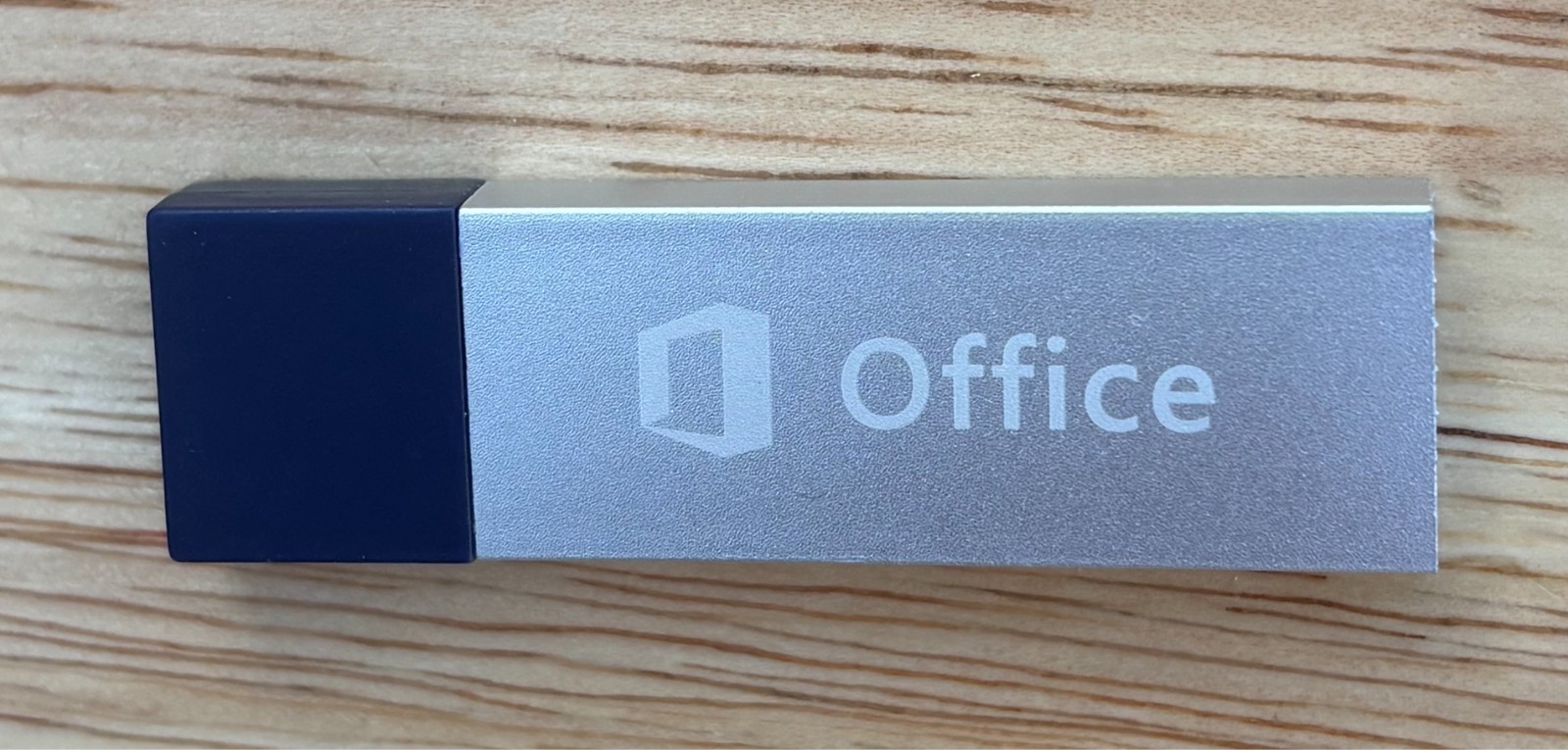 Microsoft Office Home & Business 2021 for Mac – USB Installer – Retail Box –