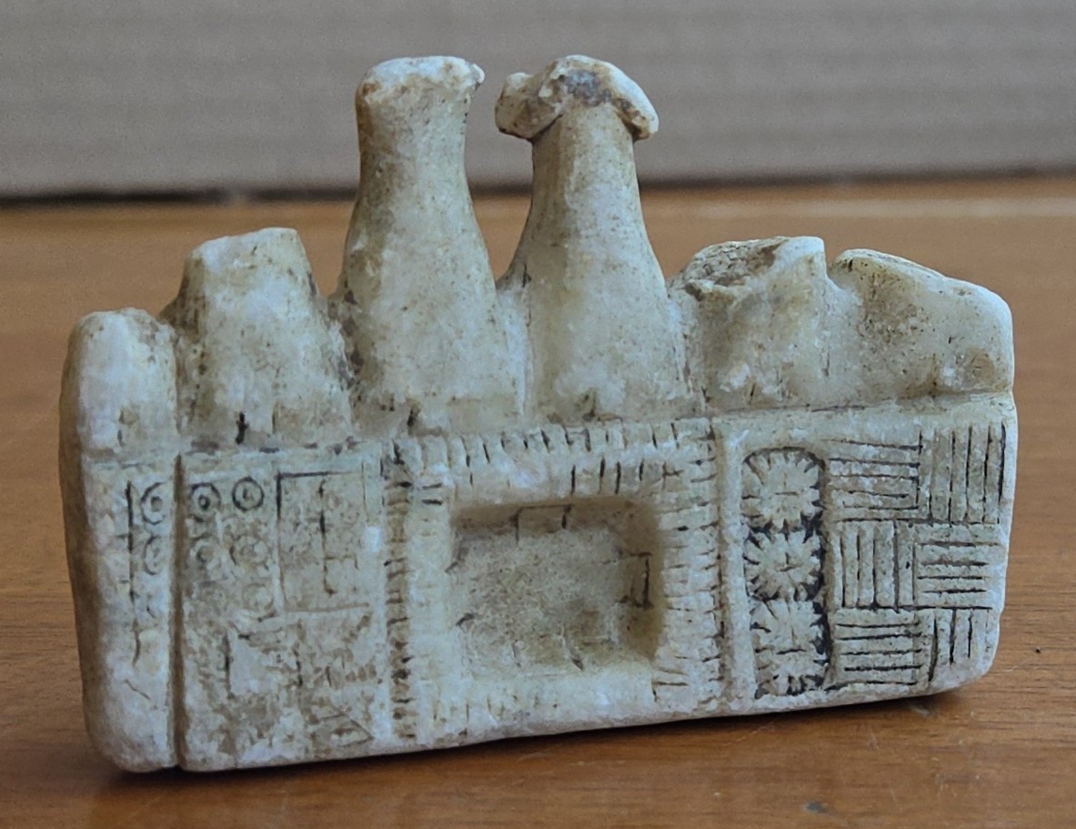 Antique Andean Carved Stone Illa Talisman Amulet Pre-Columbian Peru Andes