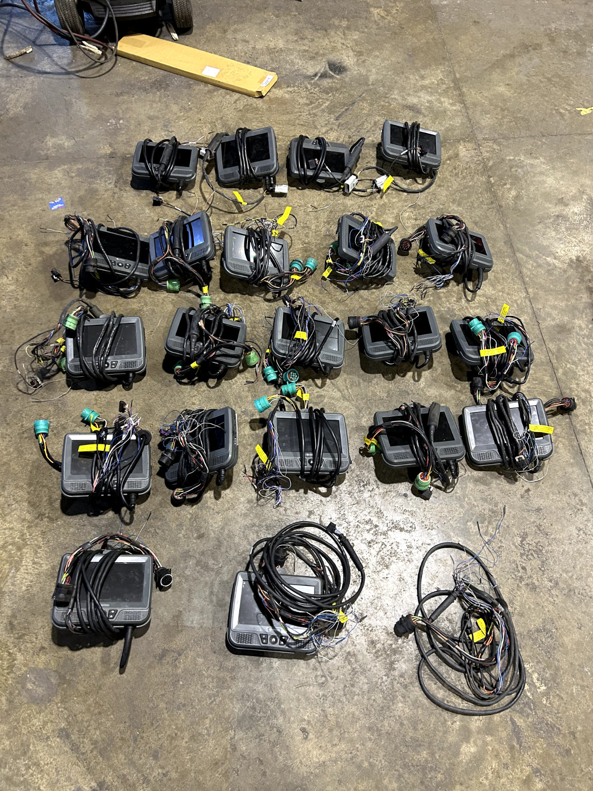 OMNITRACS IVG ELD DEVICES Units sold individually or can be paired together