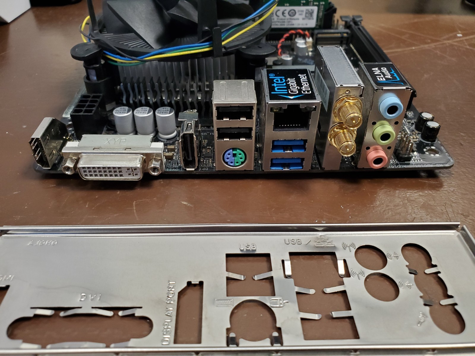 ASRock H310CM-ITX/ac P4.10 WIFI Mini-ITX MOBO, Intel i5-9400 CPU, 16GB RAM COMBO