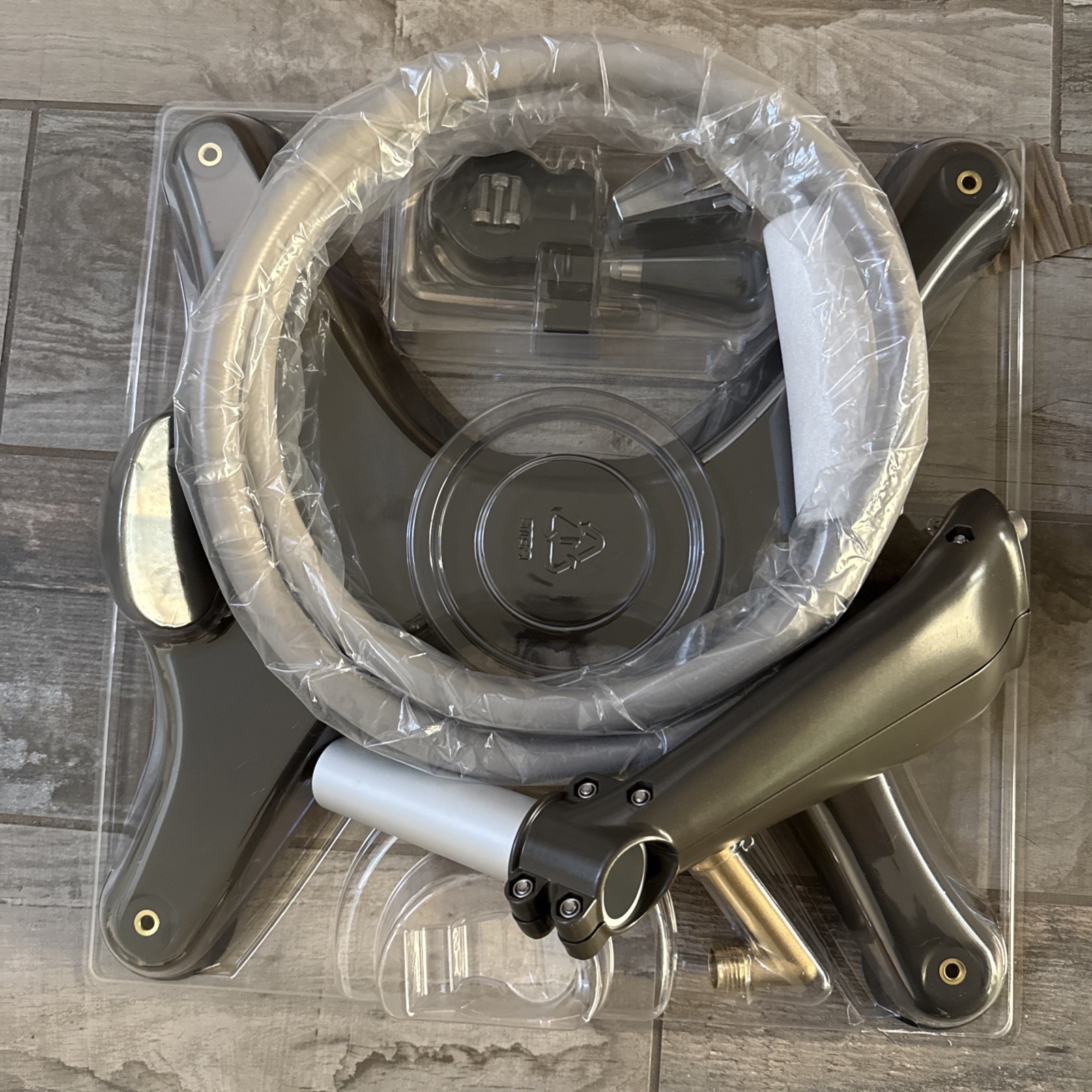 Eley 1042 Free Standing Garden Hose Reel, Reel Only New