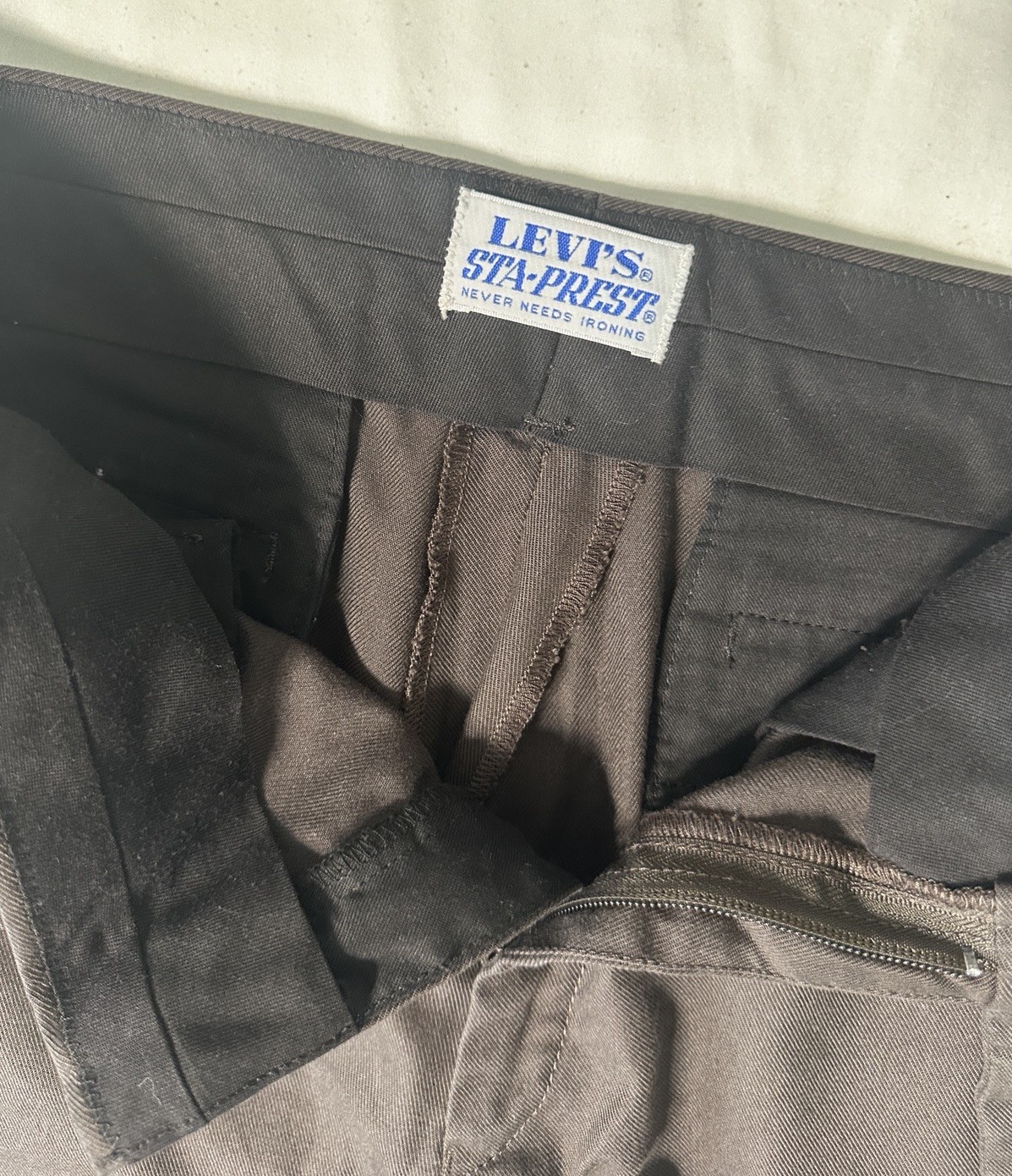 Vintage Levi’s Sta-Prest Pants 32x29 Brown Permanent Press Trousers