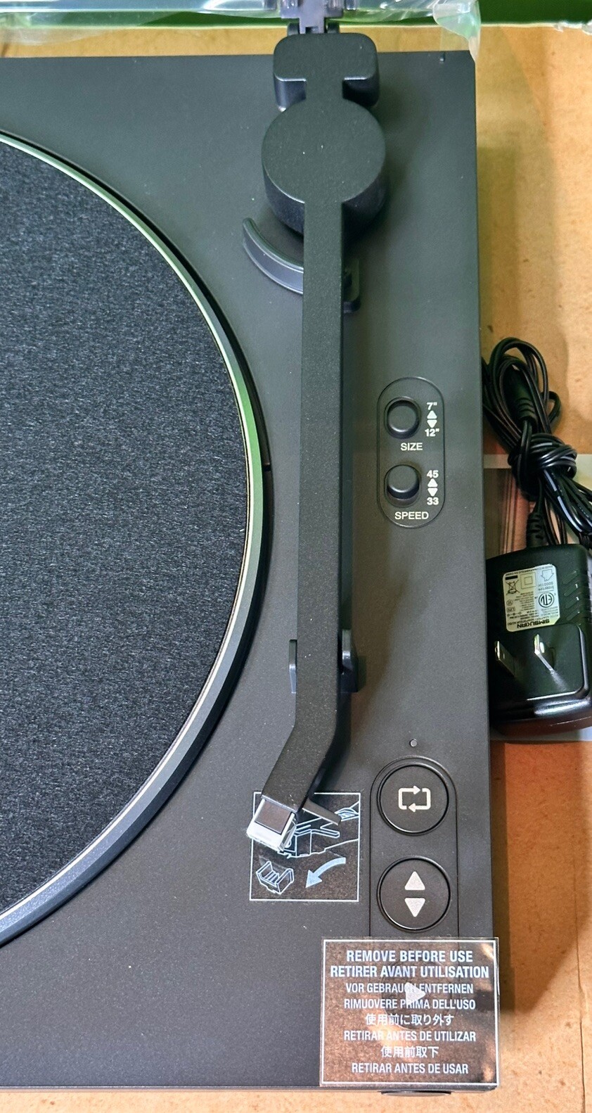 NIB Victrola Automatic BT Bluetooth Newest 2024 Model VPT-800 Record Player