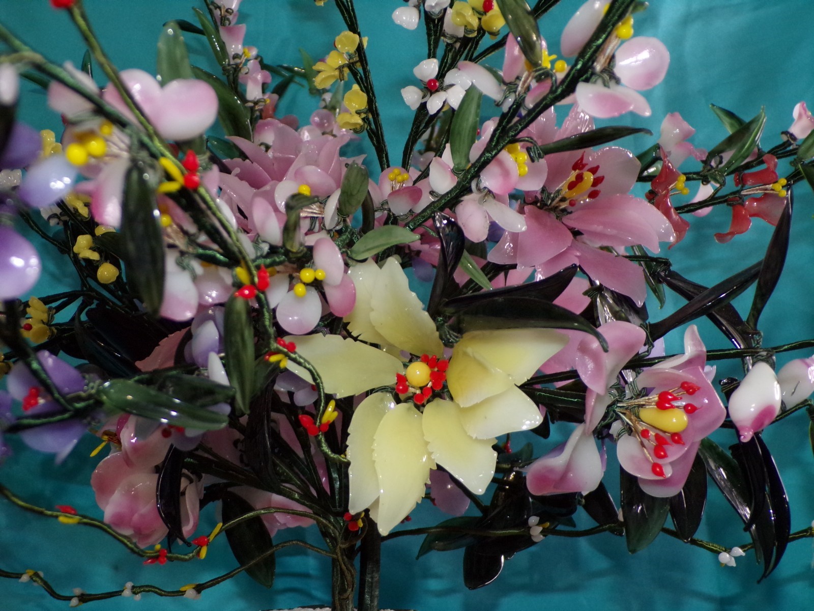 Large Jade Quartz Stone Glass Flower Bonsai Tree Vintage 20H x 30W Centerpiece