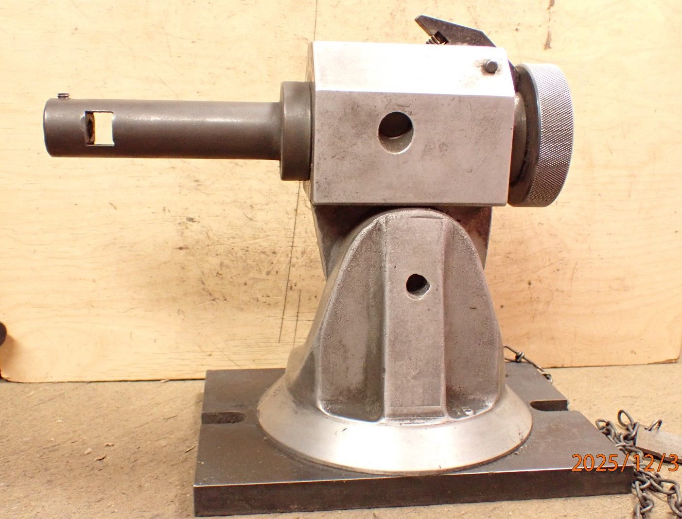 SOME SORT OF GRINDING SPIN INDEX FIXTURE POSSIBLE METAL LATHE BIT SHARPENER