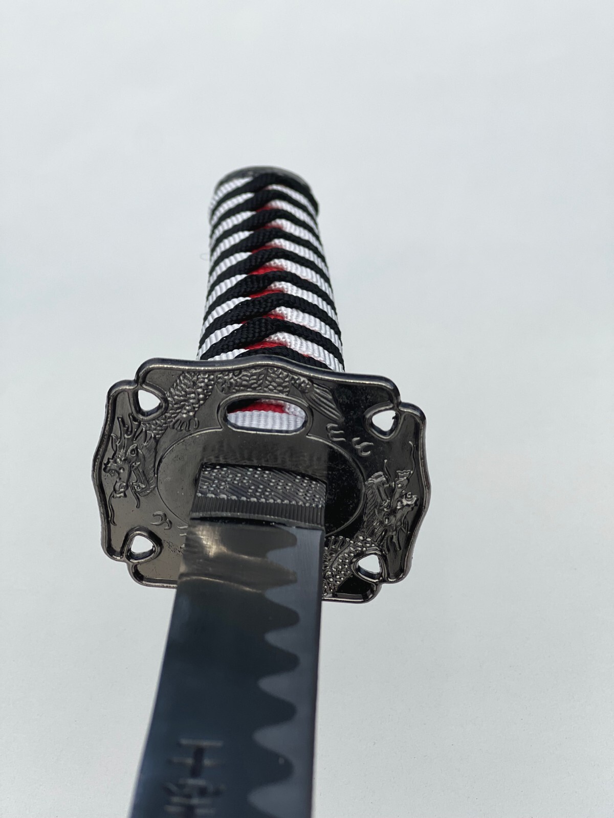 40" White Dragon SAMURAI NINJA Bushido KATANA w Stand Japanese Sword Carbon