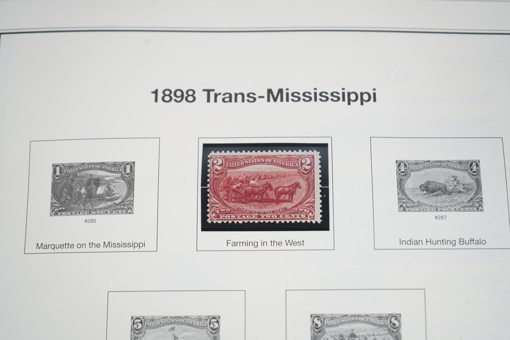 US 1890s-1980s COLLECTION OF 650+ STAMPS MINT & USED STORED IN MYSTIC ALBUM