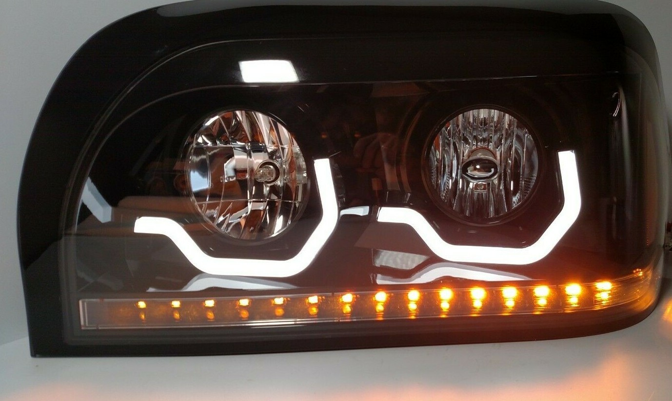 RH Blackout Headlight w/ LED Turn Signal & Light Bar For Freightliner Century