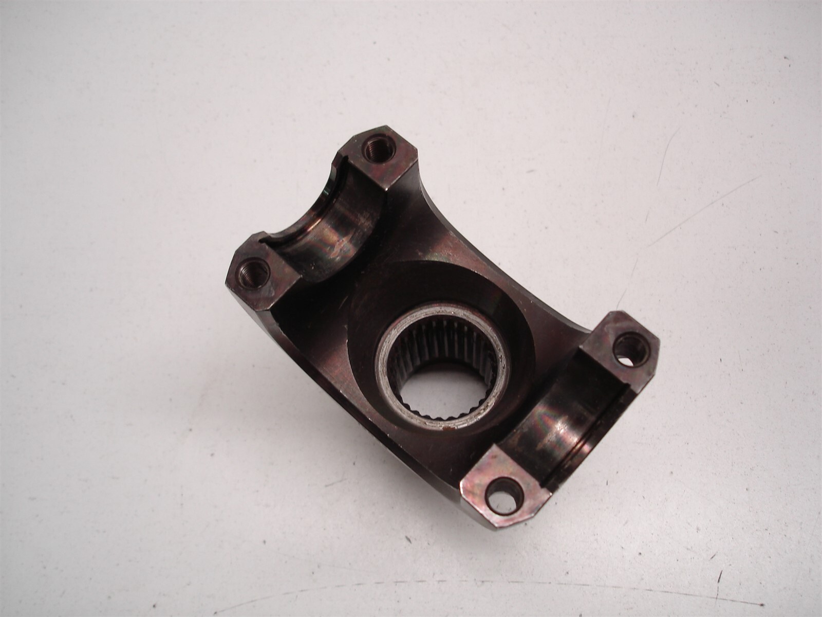 NASCAR LIGHT WEIGHT BILLET FORD 9" REAR END YOKE 28 SPLINE 1350 U-JOINT 4.150"