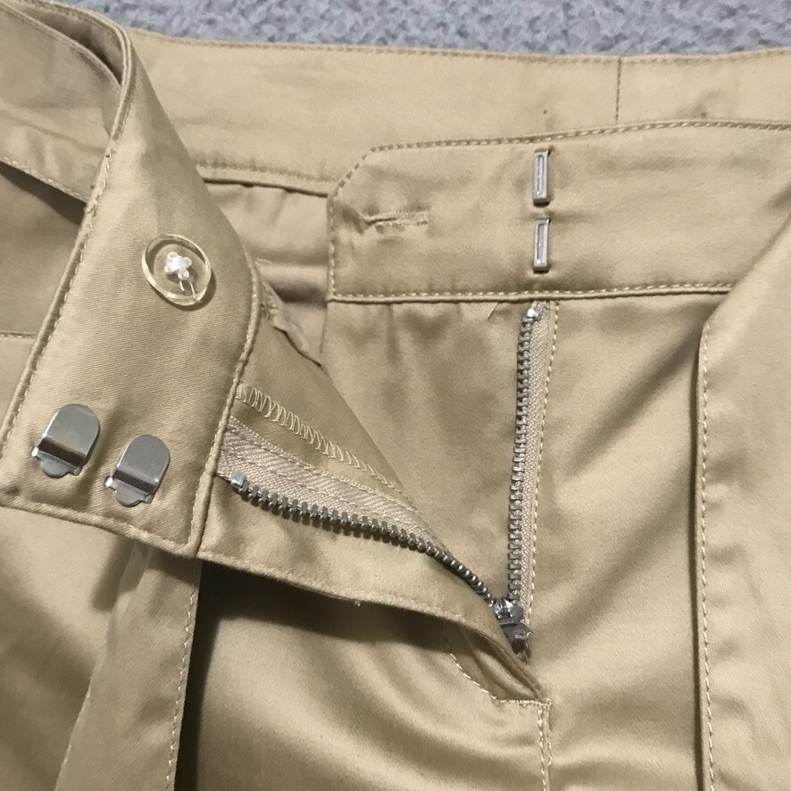 NYC Bermuda Shorts Women Size 2 Belted Cuffed Tan