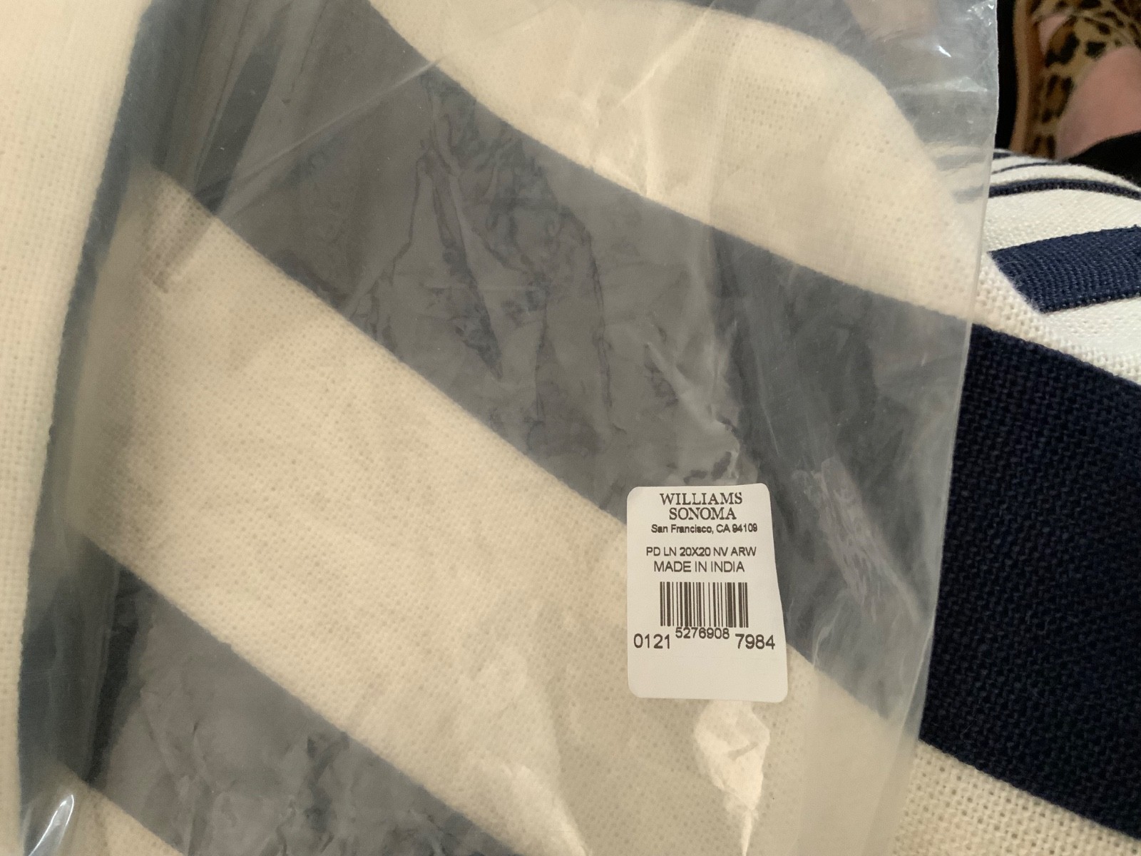 Williams Sonoma Navy and Off-White Stripe Pillow Cover 20 x 20 NIP No Tags