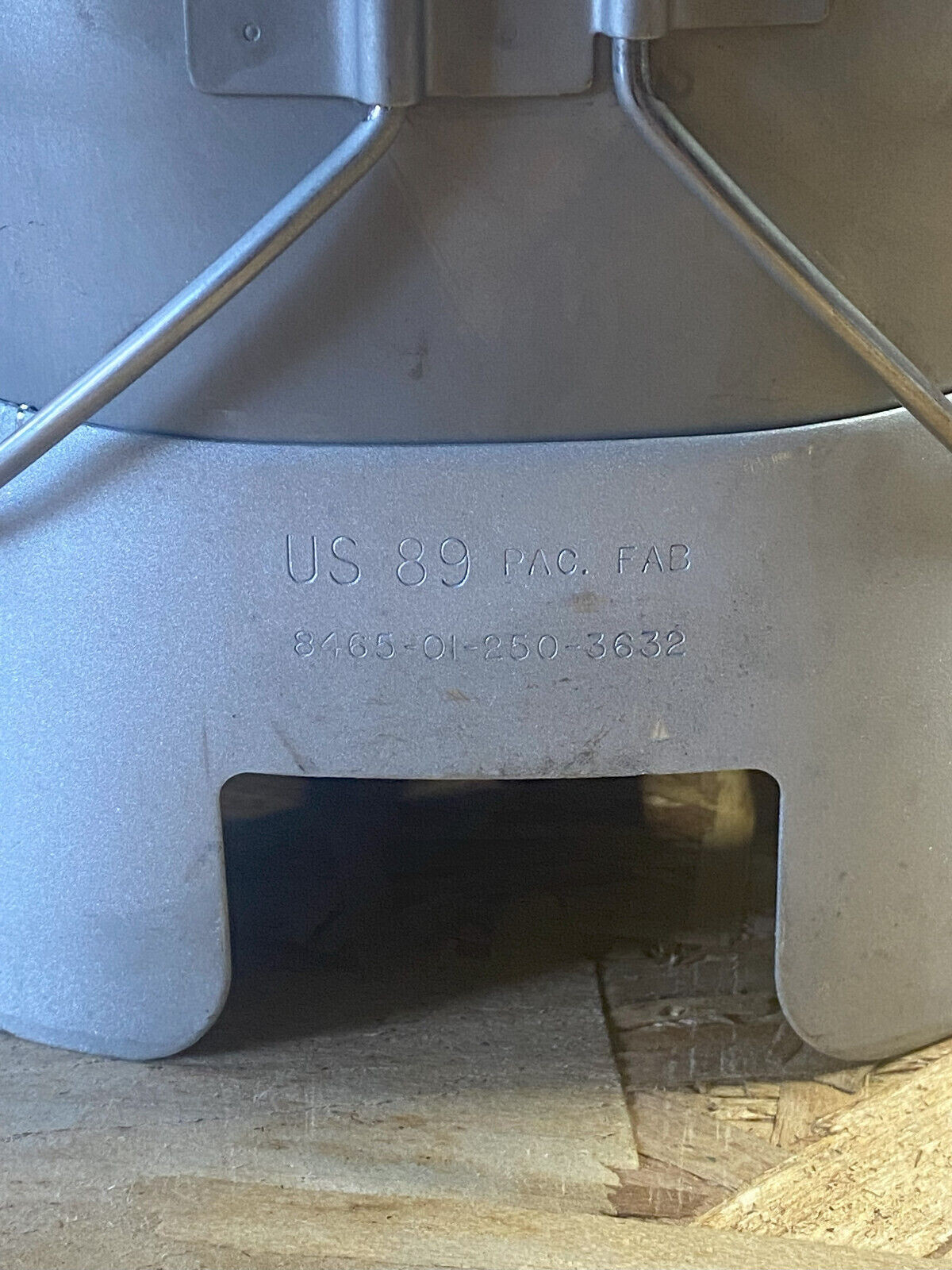 GENUINE US Military CANTEEN CUP STAINLESS and STOVE / STAND COMBO EXCELLENT