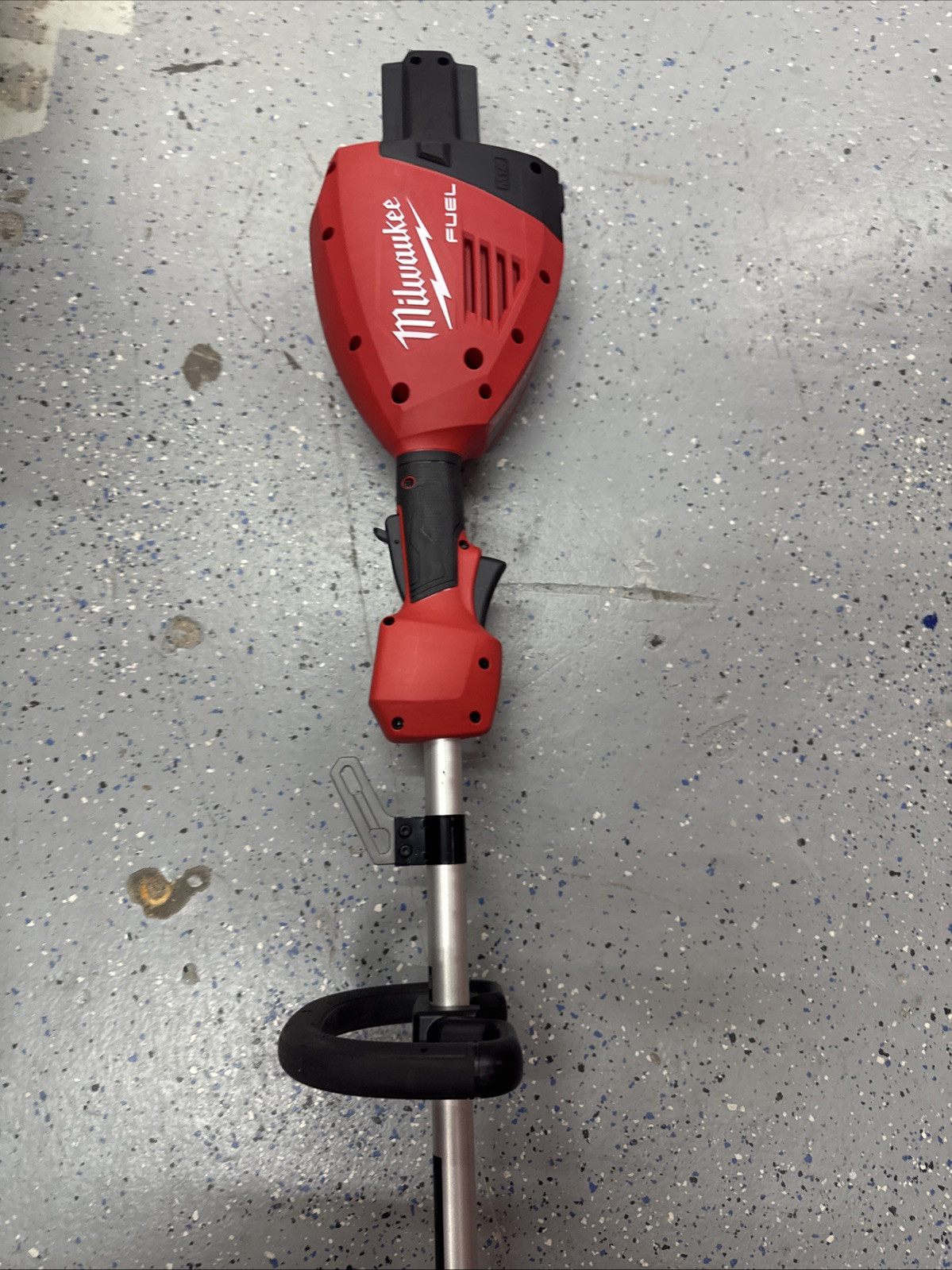 Milwaukee 3006-20 M18 FUEL 18V 17" Dual Battery String Trimmer - Bare Tool