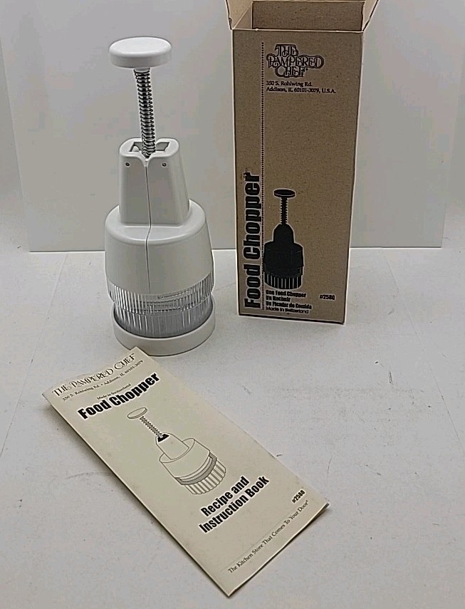 The Pampered Food Chopper #2580 Stainless Steel Blades - Switzerland NEW