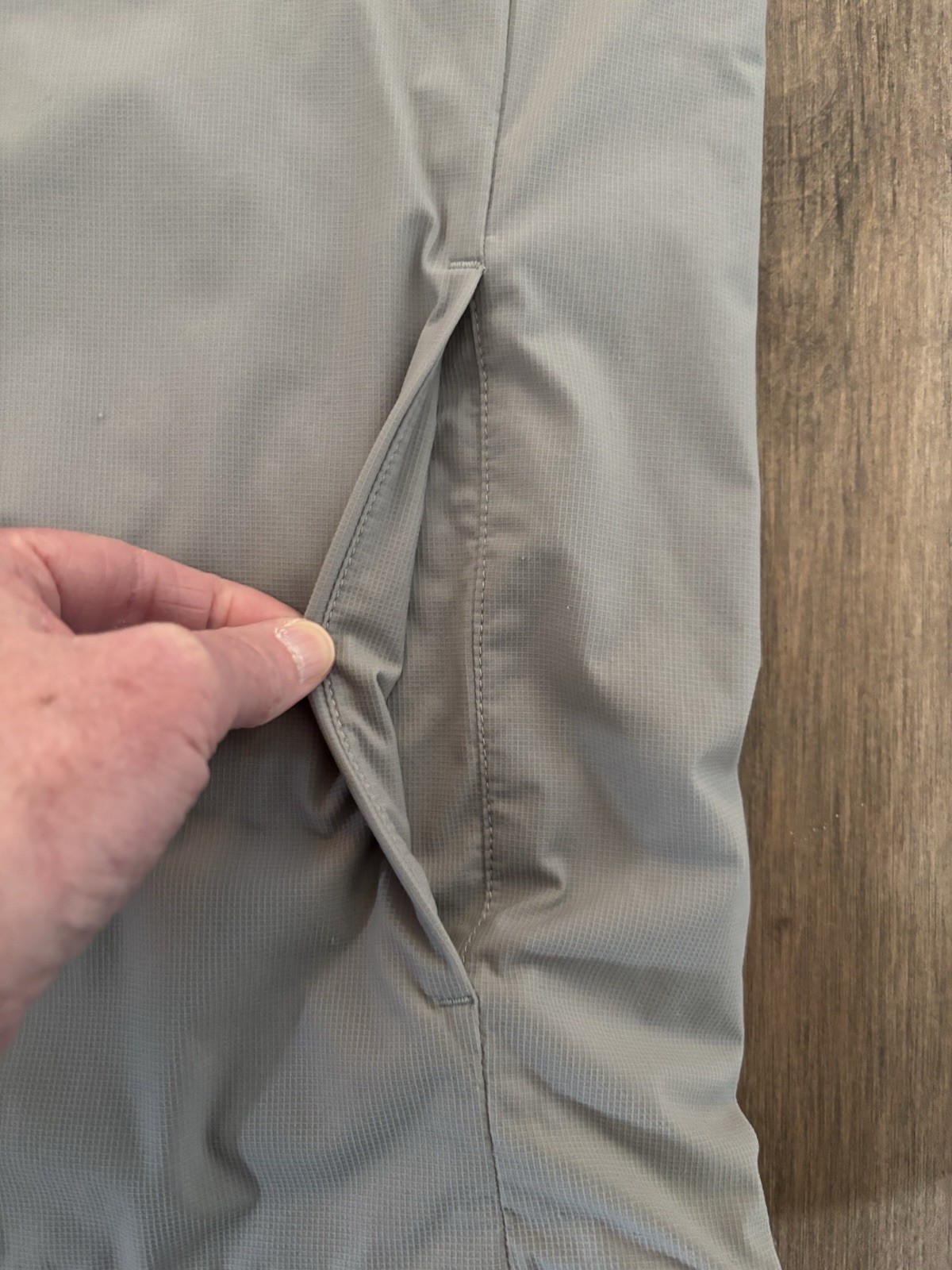 James Perse Y/OSEMITE Jacket Men’s Size 4 (XL) Gray Full Zip Lightweight Stretch