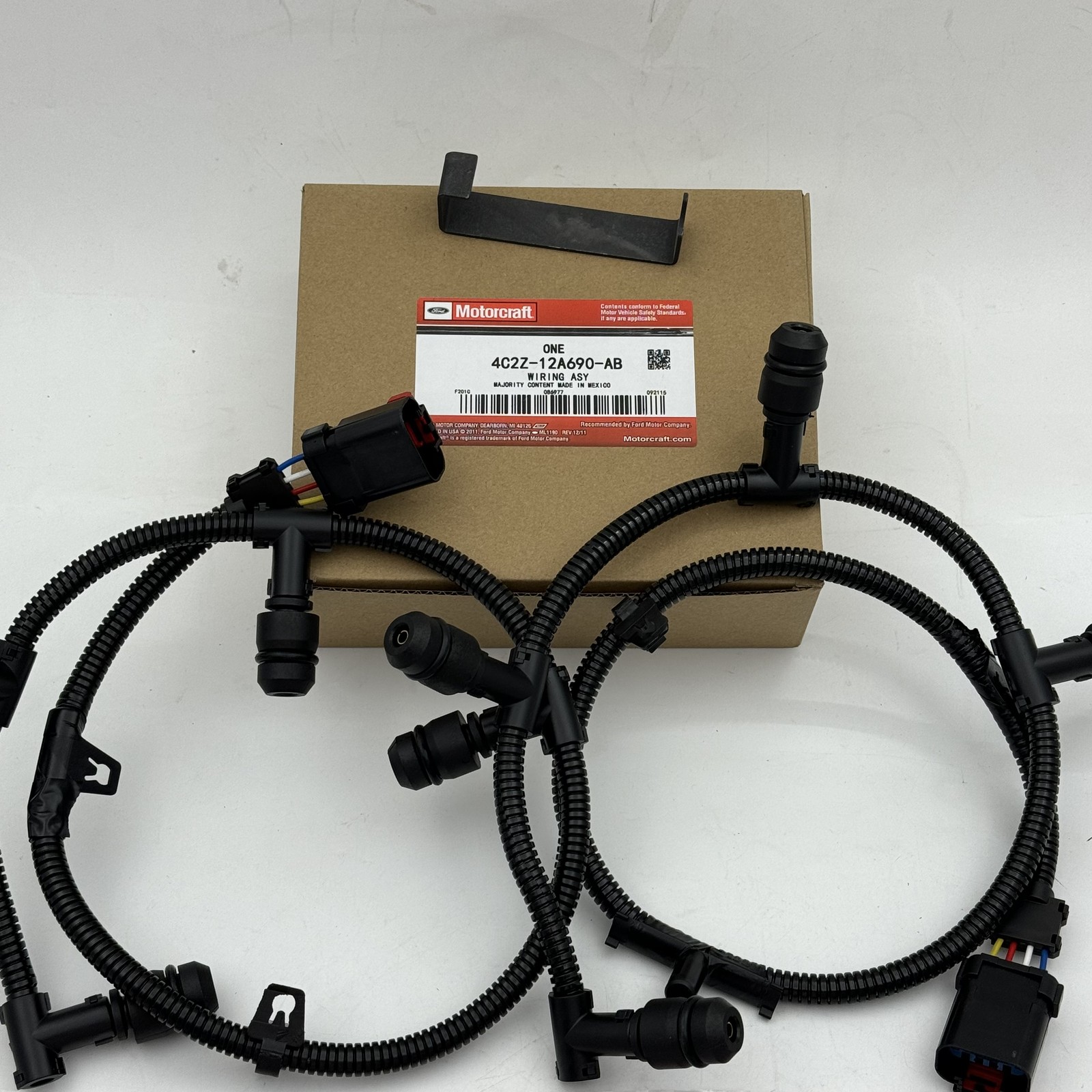 Motorcraft ZD13 Glow Plug & Harness Kit For 04-10 Ford F250 6.0L Powerstroke New