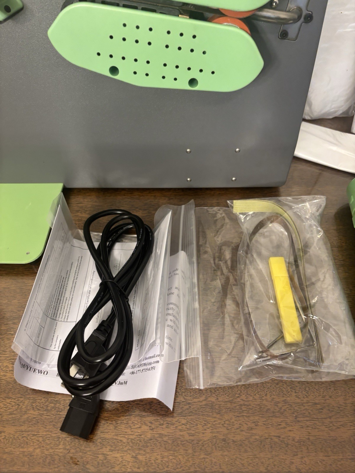 Air Cushion Machine Portable 12 M/Min Speed Air Pillow Machine - **READ**