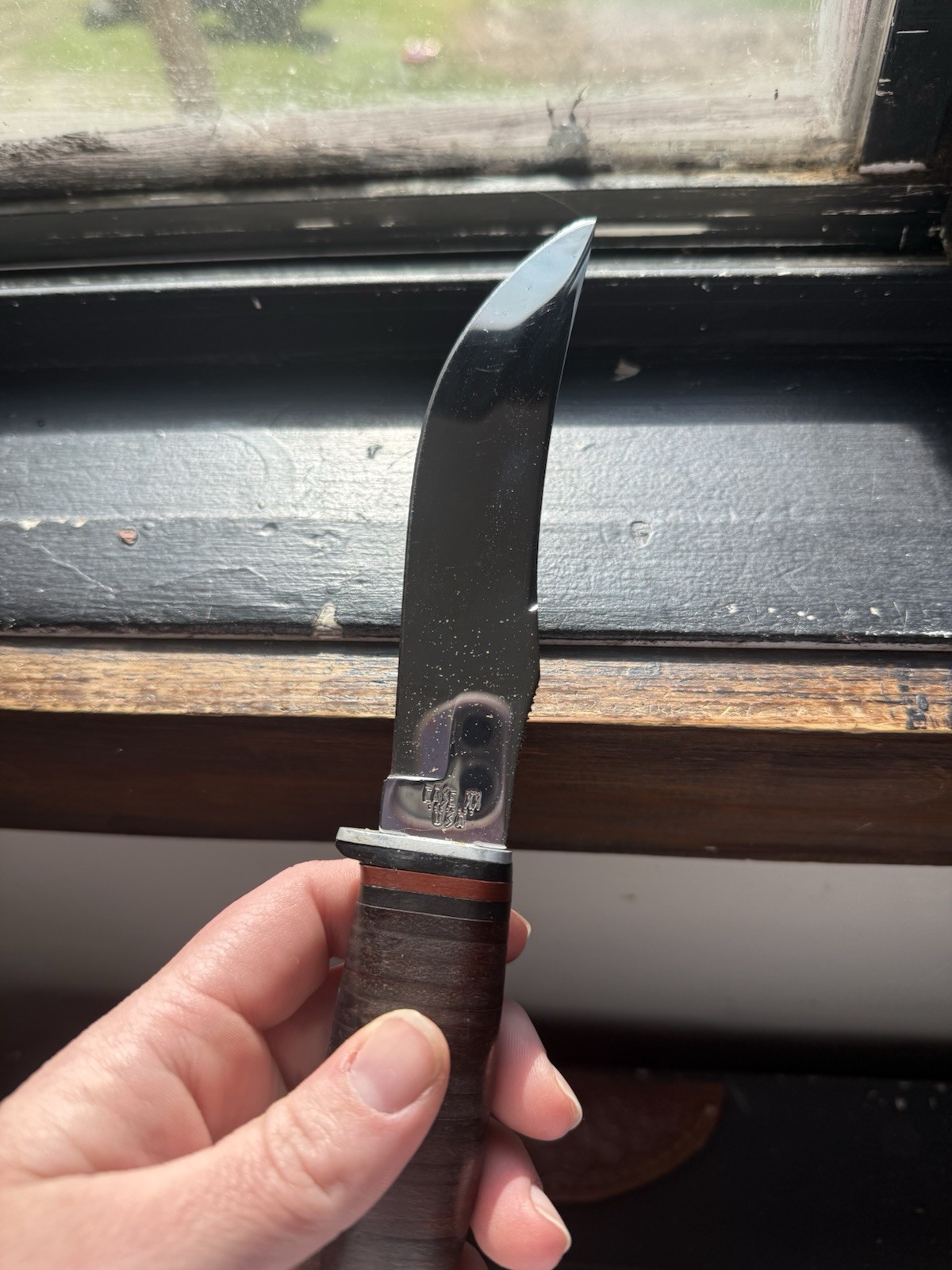 Case Vintage 5" Clip Point Fixed Blade Hunting Knife Leather Handle w/ Sheath