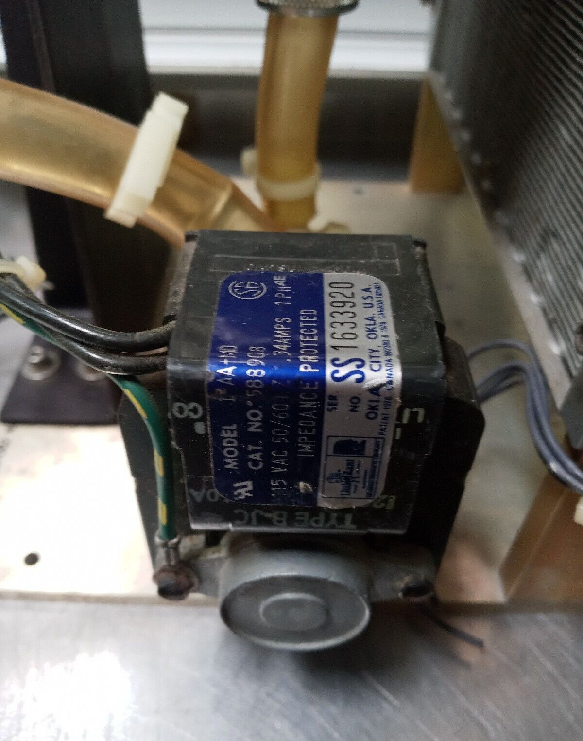 Lytron Liquid-To-Air Heat Exchanger 5210G1 985-260/Works