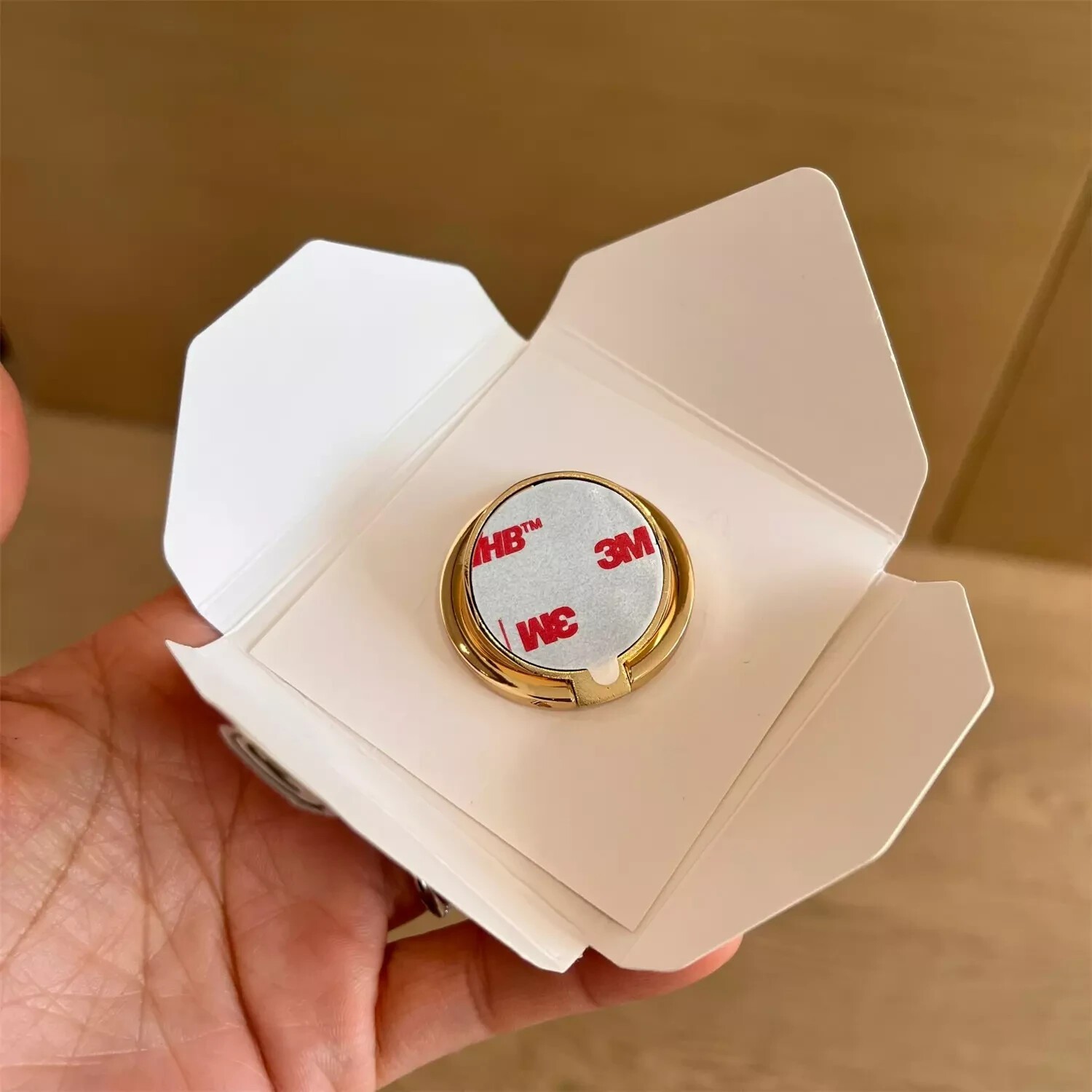 CHANEL Beauty Beaute Gold Phone Finger Ring Holder VIP Gift Accessory New