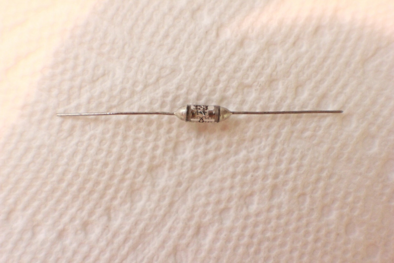 10 Crystal radio Diodes D18 Large Glass Vintage Germanium Detector w/Spec USA