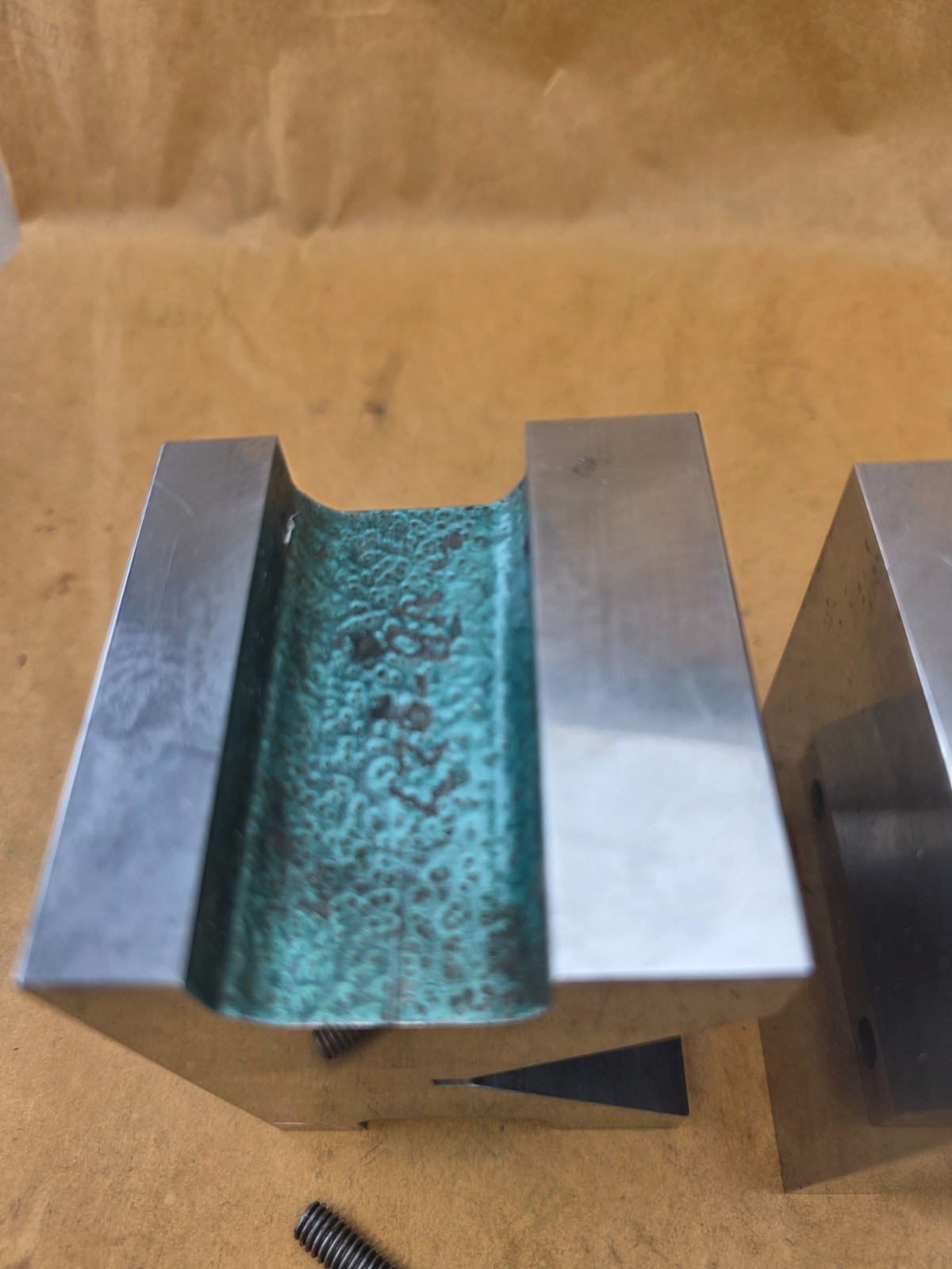 TWO USED TAFT PEIRCE V-BLOCKS MACHINIST TOOLING 4 X 3X 3