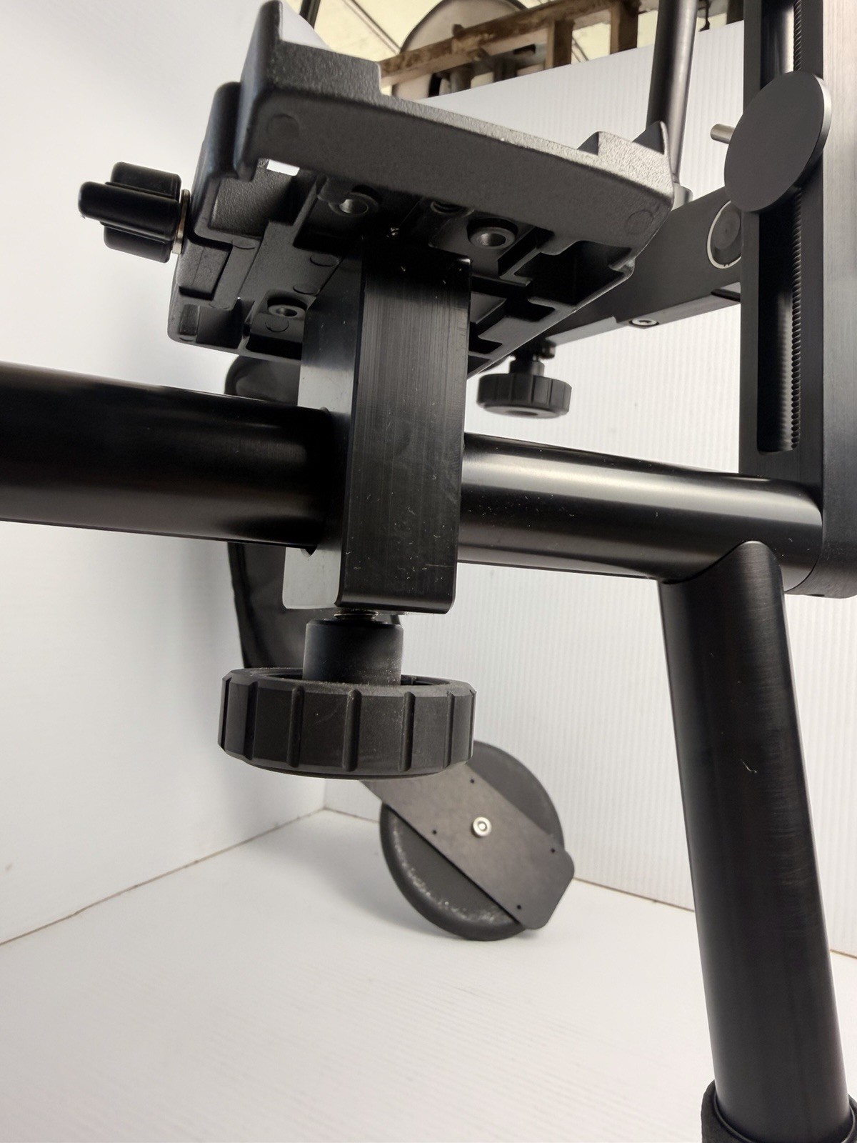 VariZoom Zero Gravity Camera Support System w/ Soft Carry Case