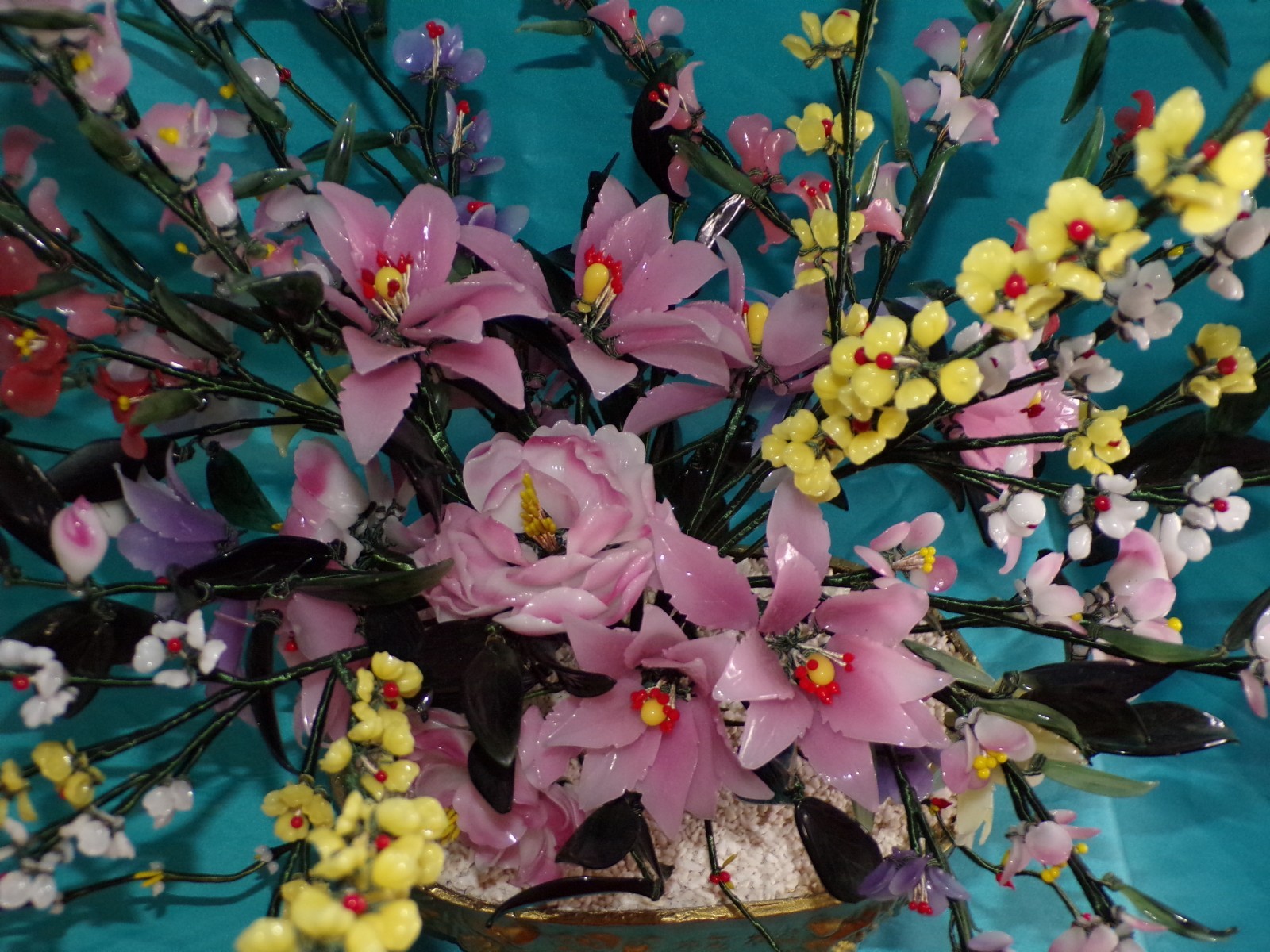 Large Jade Quartz Stone Glass Flower Bonsai Tree Vintage 20H x 30W Centerpiece