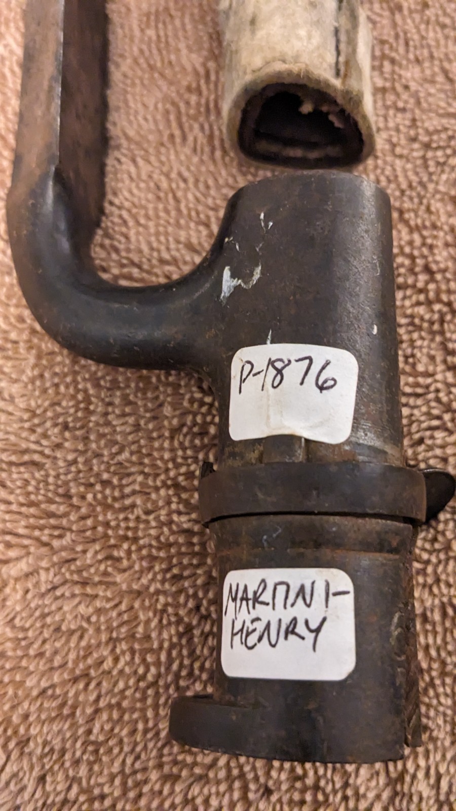 1876 Martini Henry British socket bayonet with leather scabbard Boer War WWI