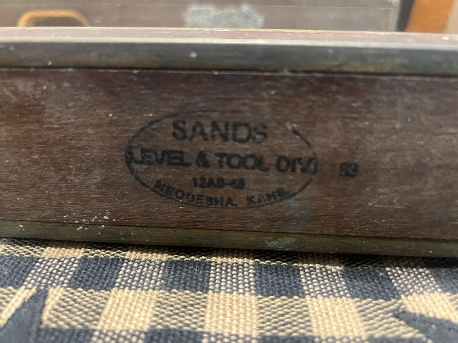 Vintage Original Sands Carpenter's Wooden Level Neodesha Kansas 1210-60