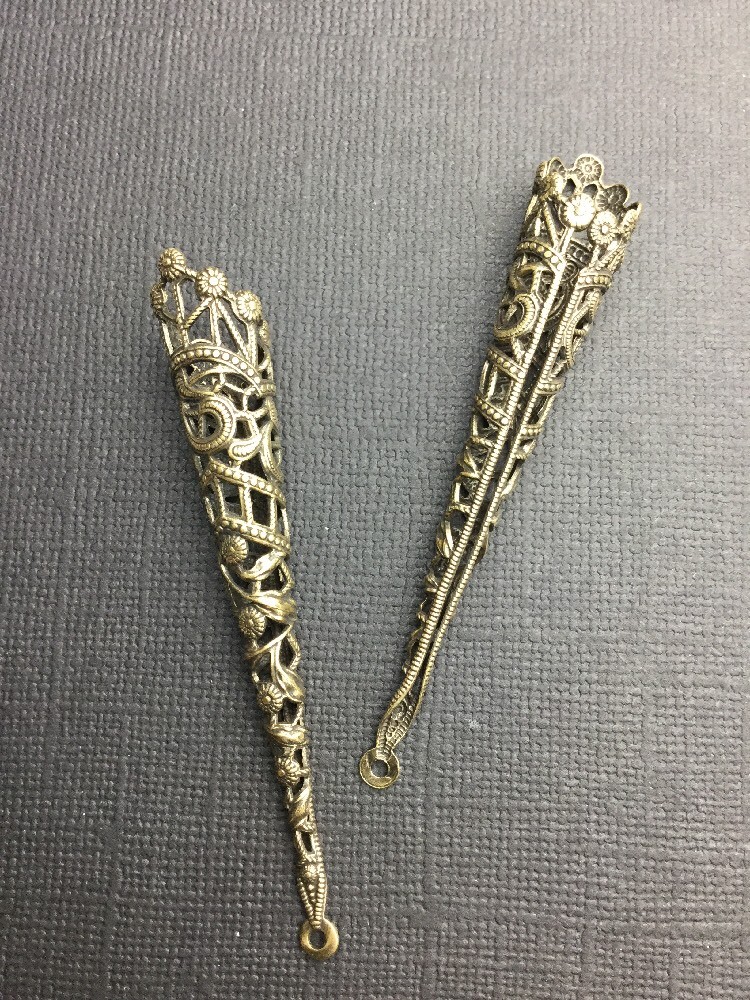 13153 Brass Oxidized Large Tussie Mussie Victorian Holder