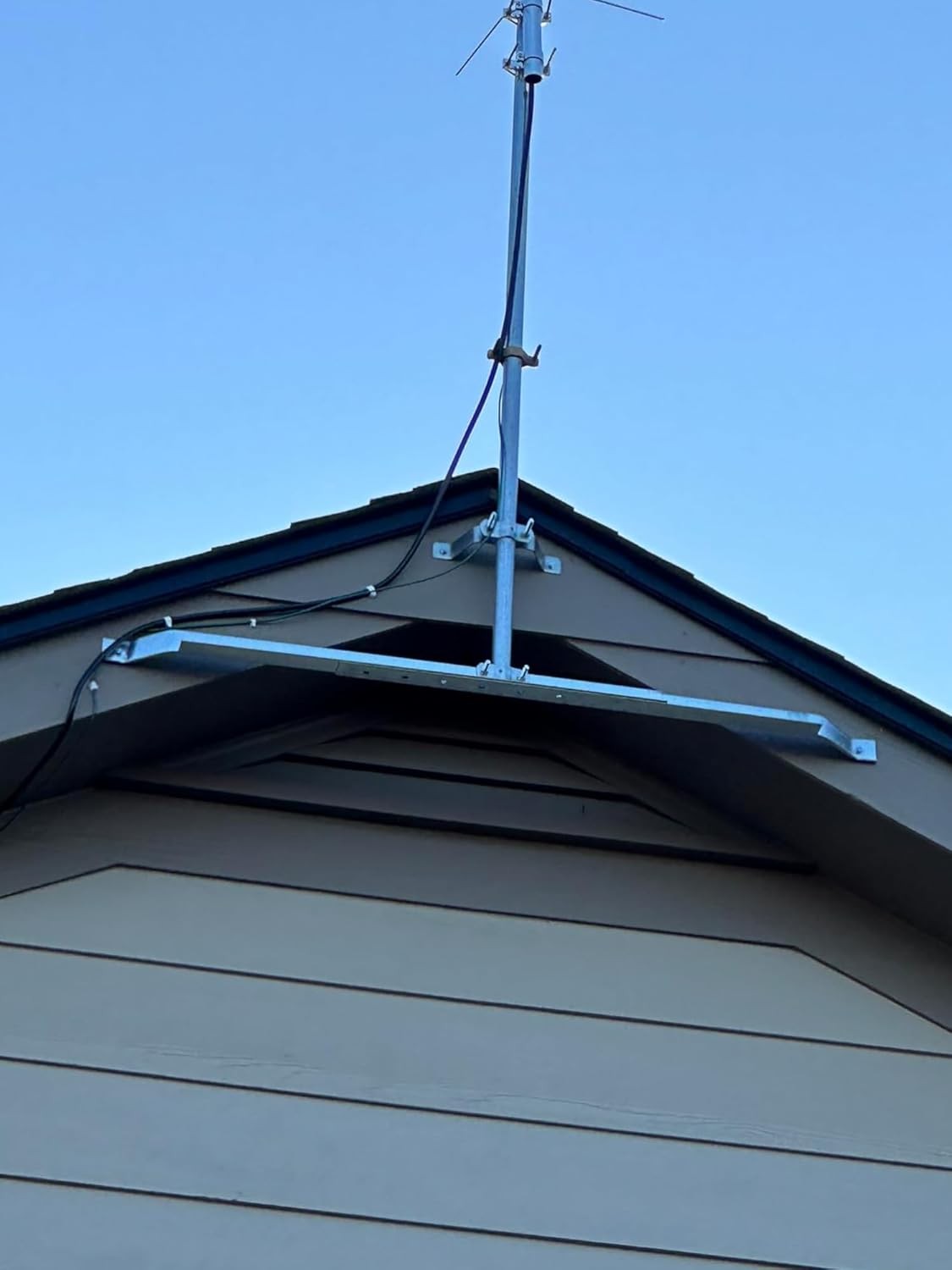 Cable Clips 100Pcs 8mm Nail in Clips for Round Ethernet Cables Wall Clips