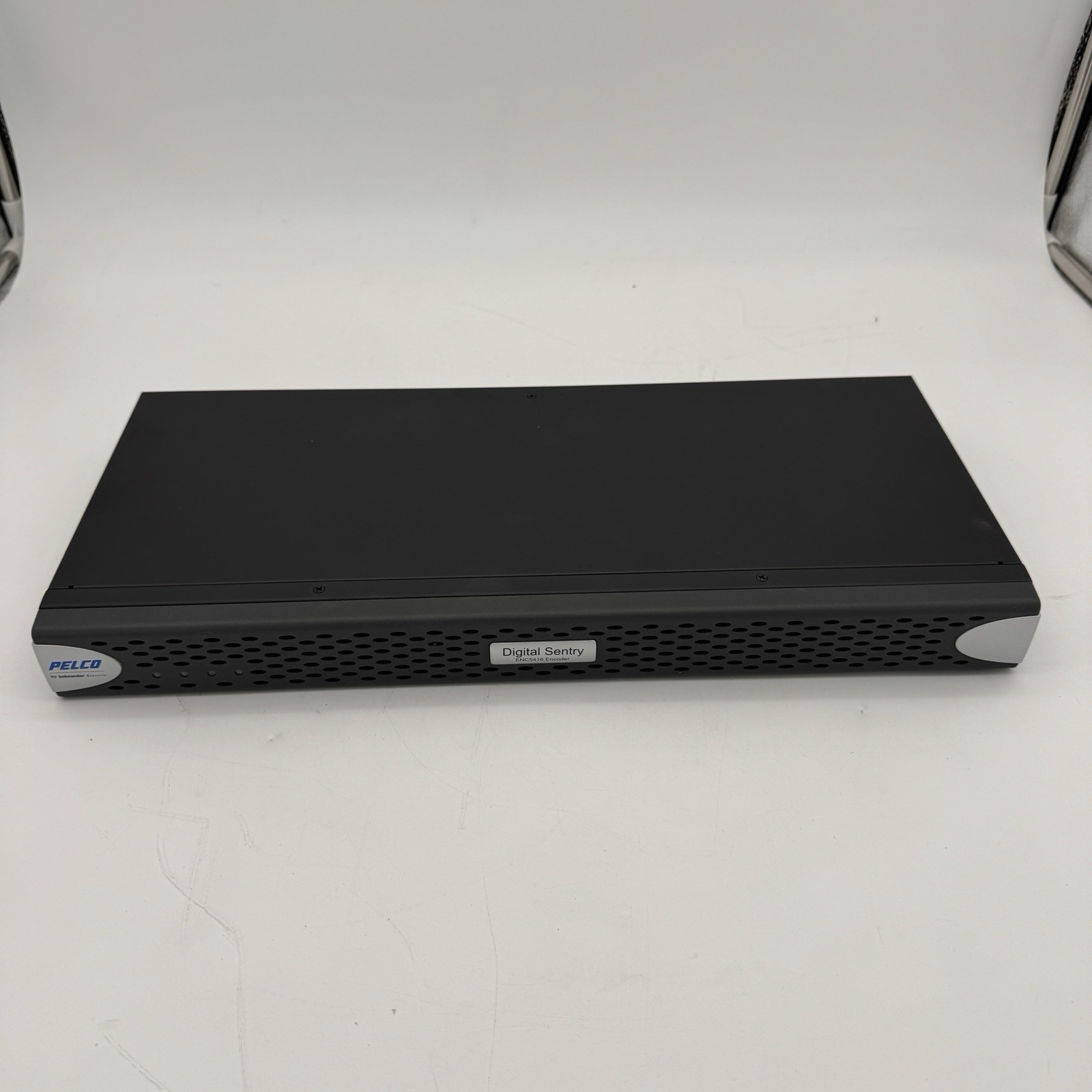 Pelco ENC5416-US 16 Channel H.264 Direct-Attach Encoder US