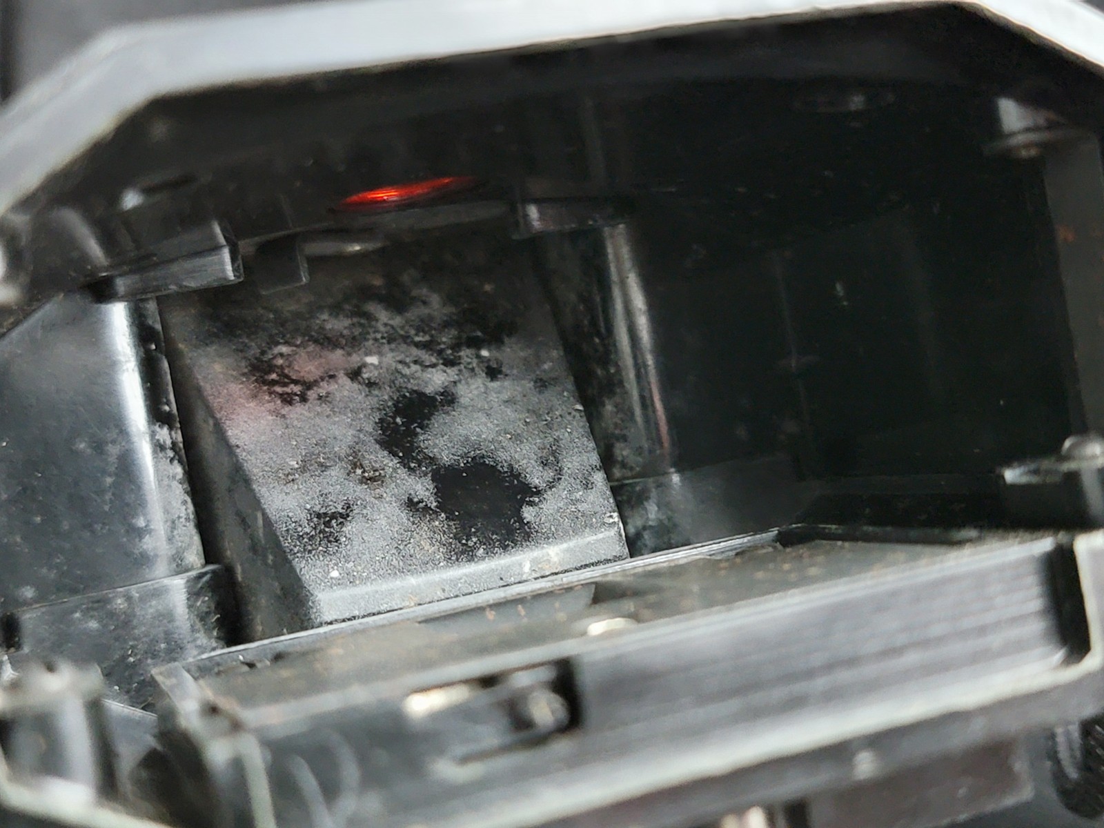 Vintage Eastman Kodak Brownie Reflex Synchro Model Camera Untested 127 Film