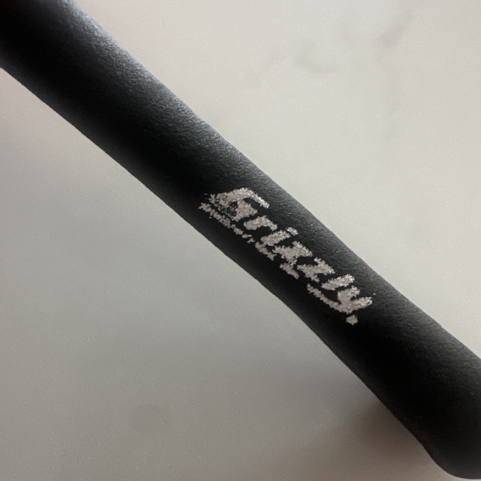 New Grizzly Industrial 8-Inch Pipe Wrench Tool - Heavy Duty