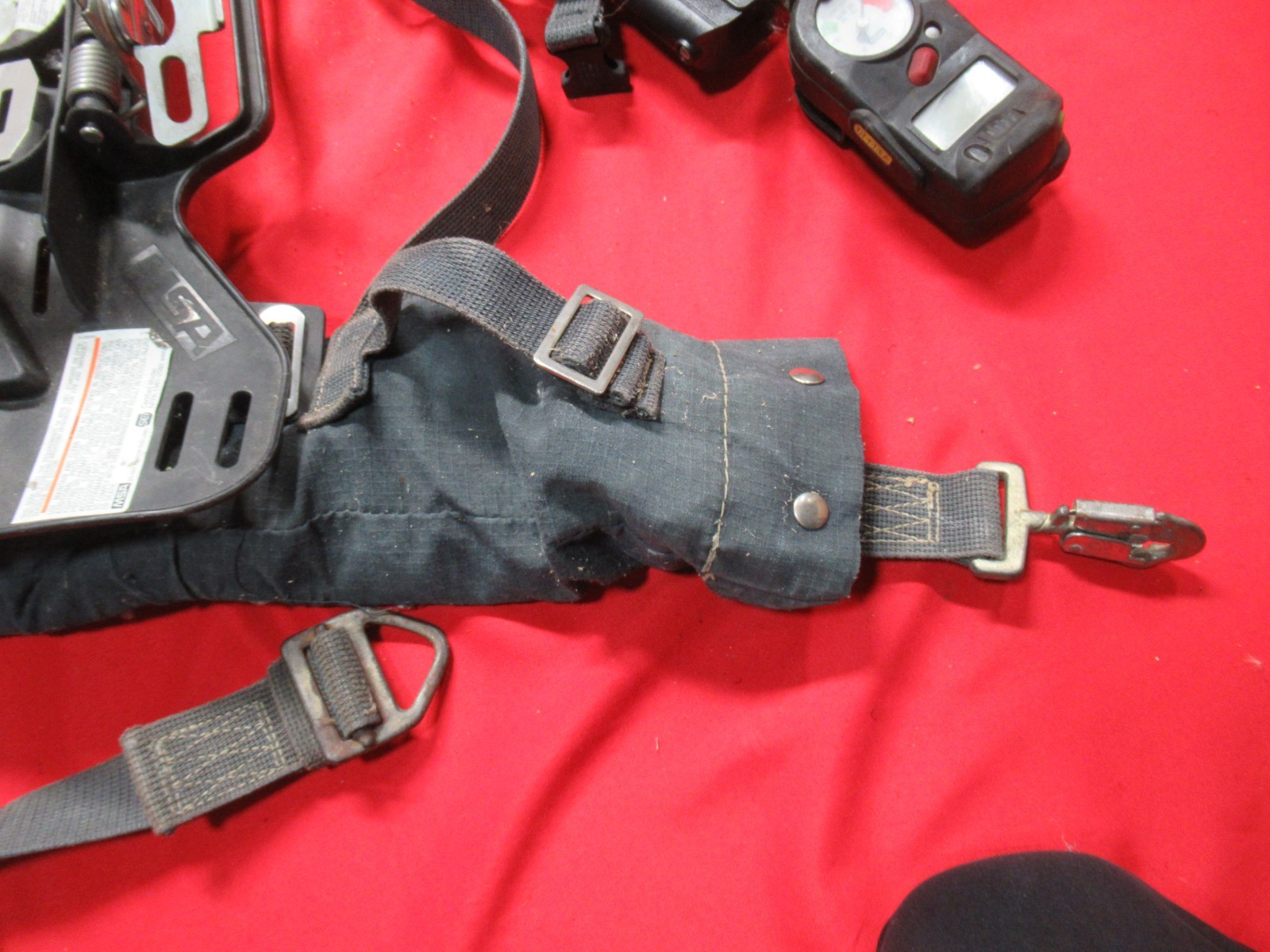 MSA Firehawk SCBA Pack Harness - 4500 PSI WITH RESCUE BELT DESCENDER REGULATOR