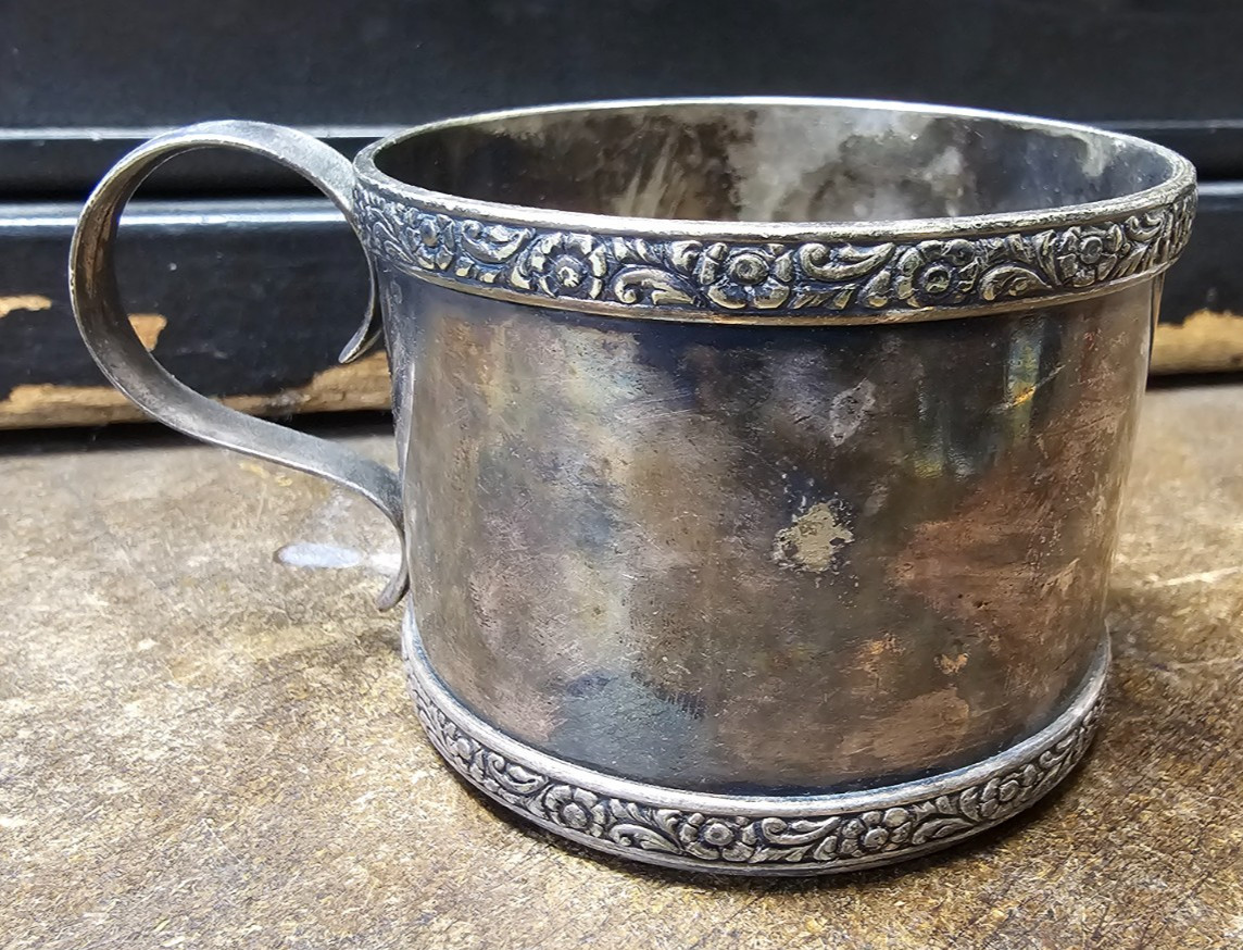 Antique Watrous Silver Soldered Baby Cup Child's 032 Collectable