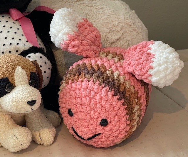 Lot of 7 Plush Toys Brave Merida Russ Berrie Patches Dog Webkins Dalmation Wolf