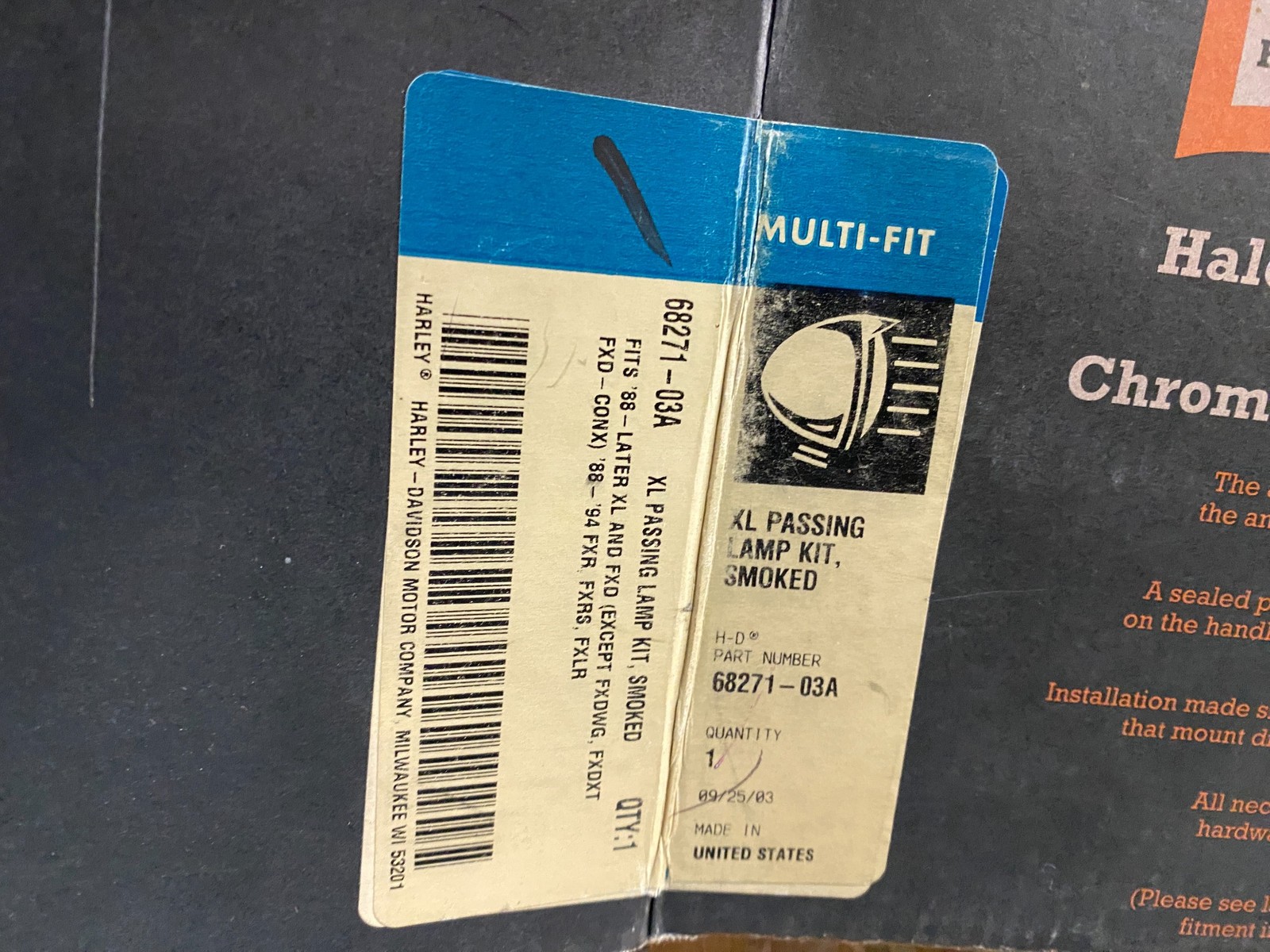 OEM HARLEY SPORTSTER DYNA AUXILARY PASSING LAMP SPOTLIGHTSRUNNING KIT 68271-03A