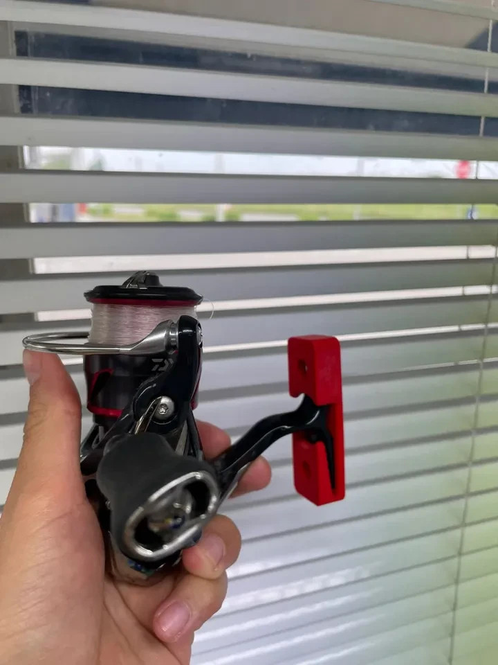 Fishing Reel Wall Mount for 2.5L To 7k Series Spinning Reels 5 Pack