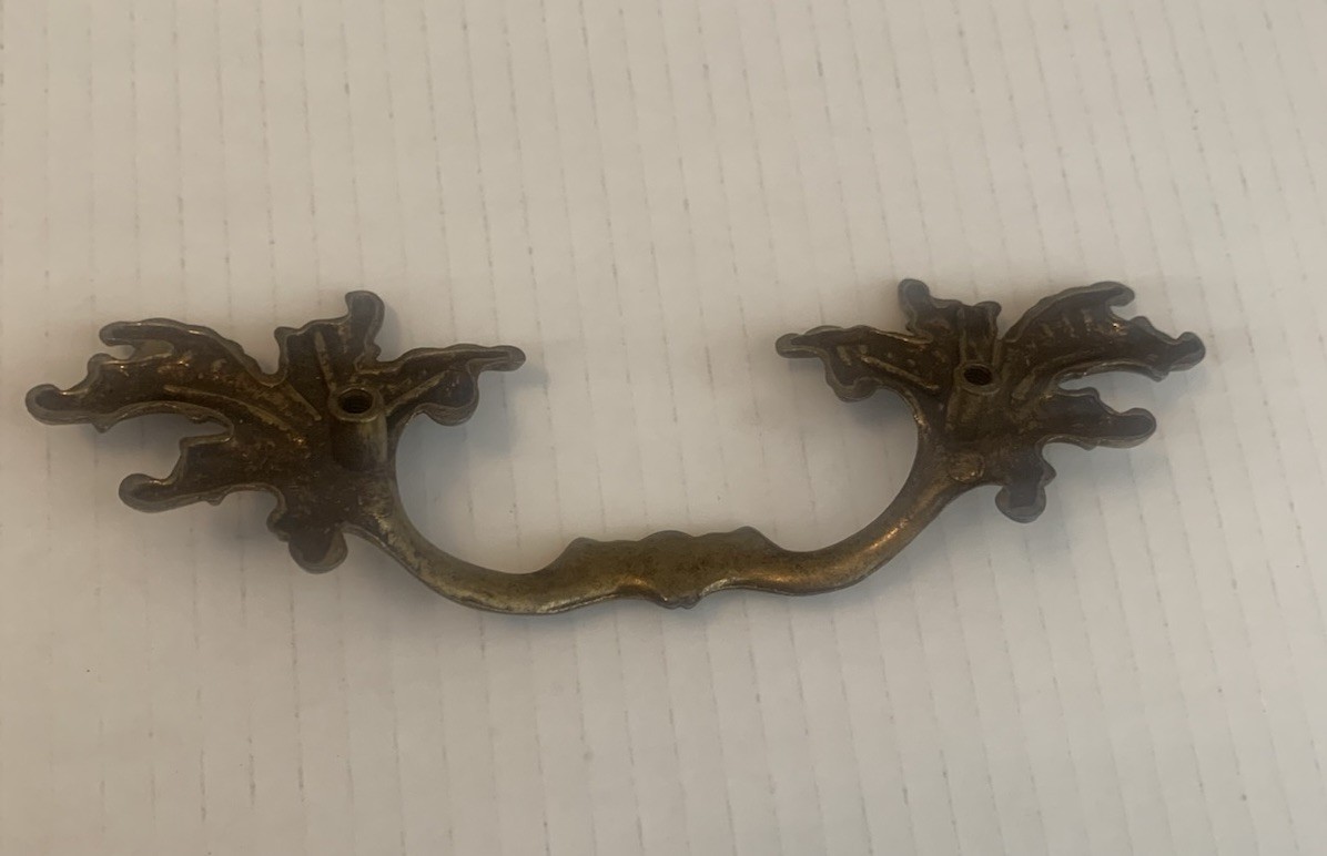 Vintage French Provincial Leaf Drawer Pull Handle No Screws