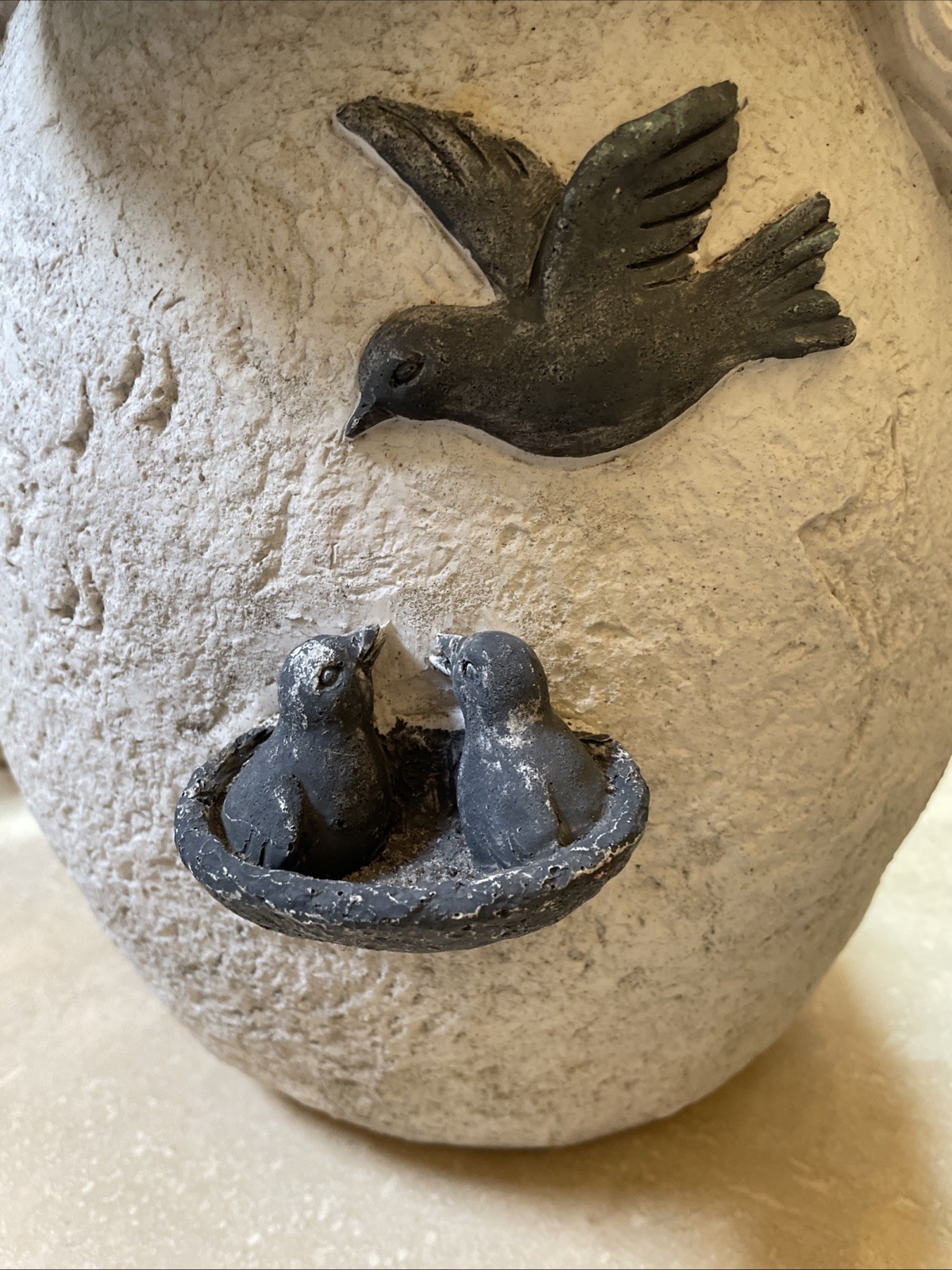 Christmas Snowman Bird Feeders Black Birds Fiberglass Mix Materials Beautiful 2